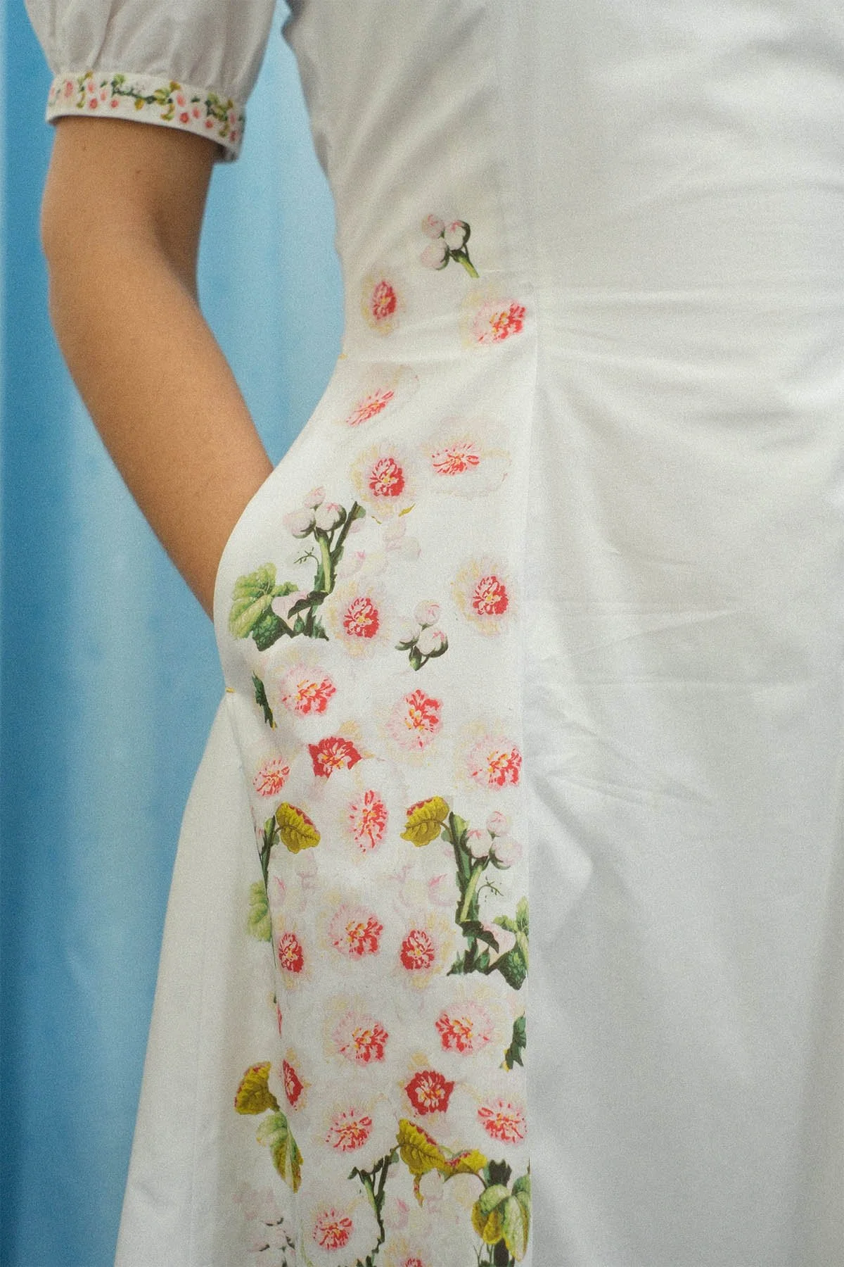 Floral_icy_white_pacha_dress_pockets.jpg