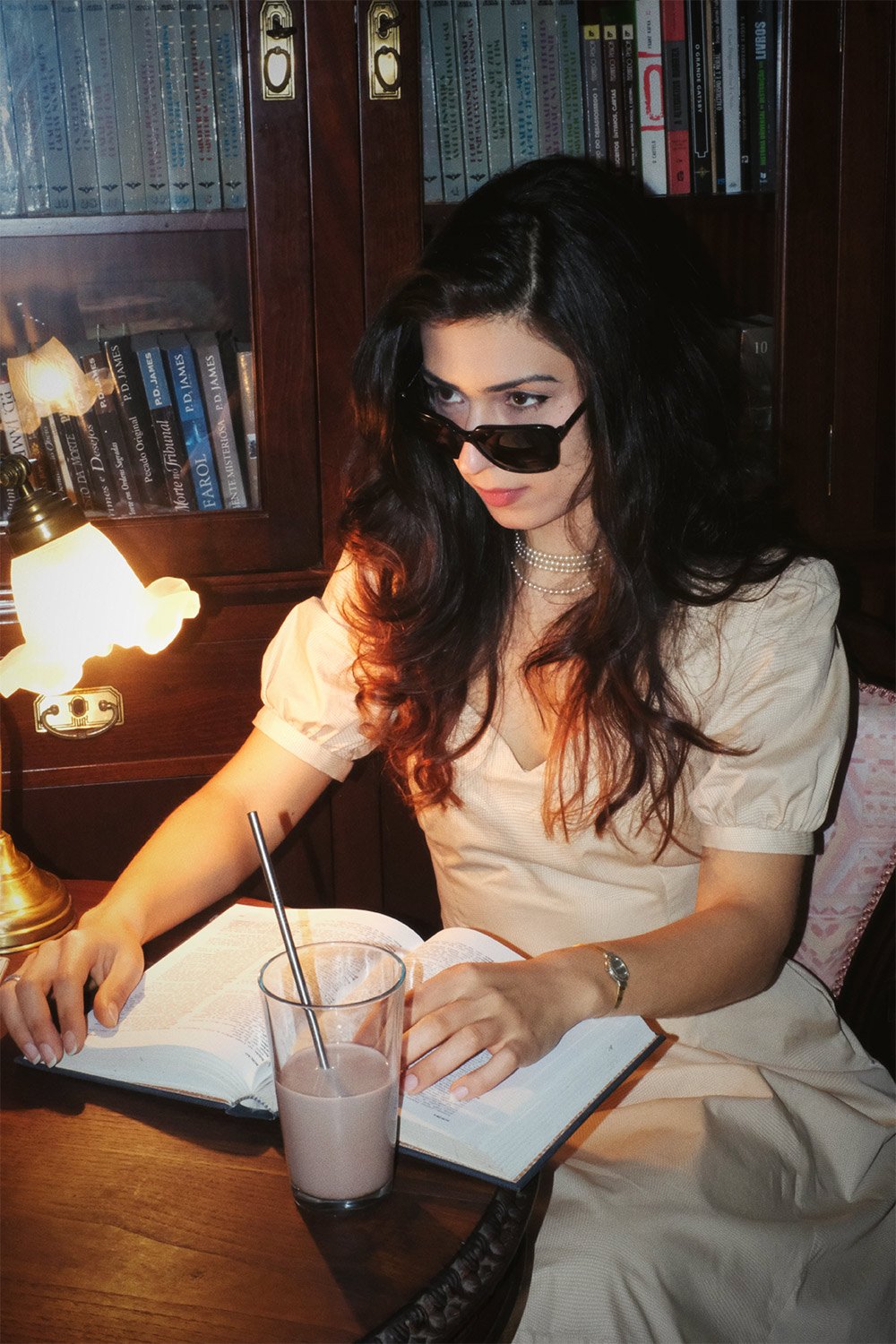 Clarisse reading tearoom.