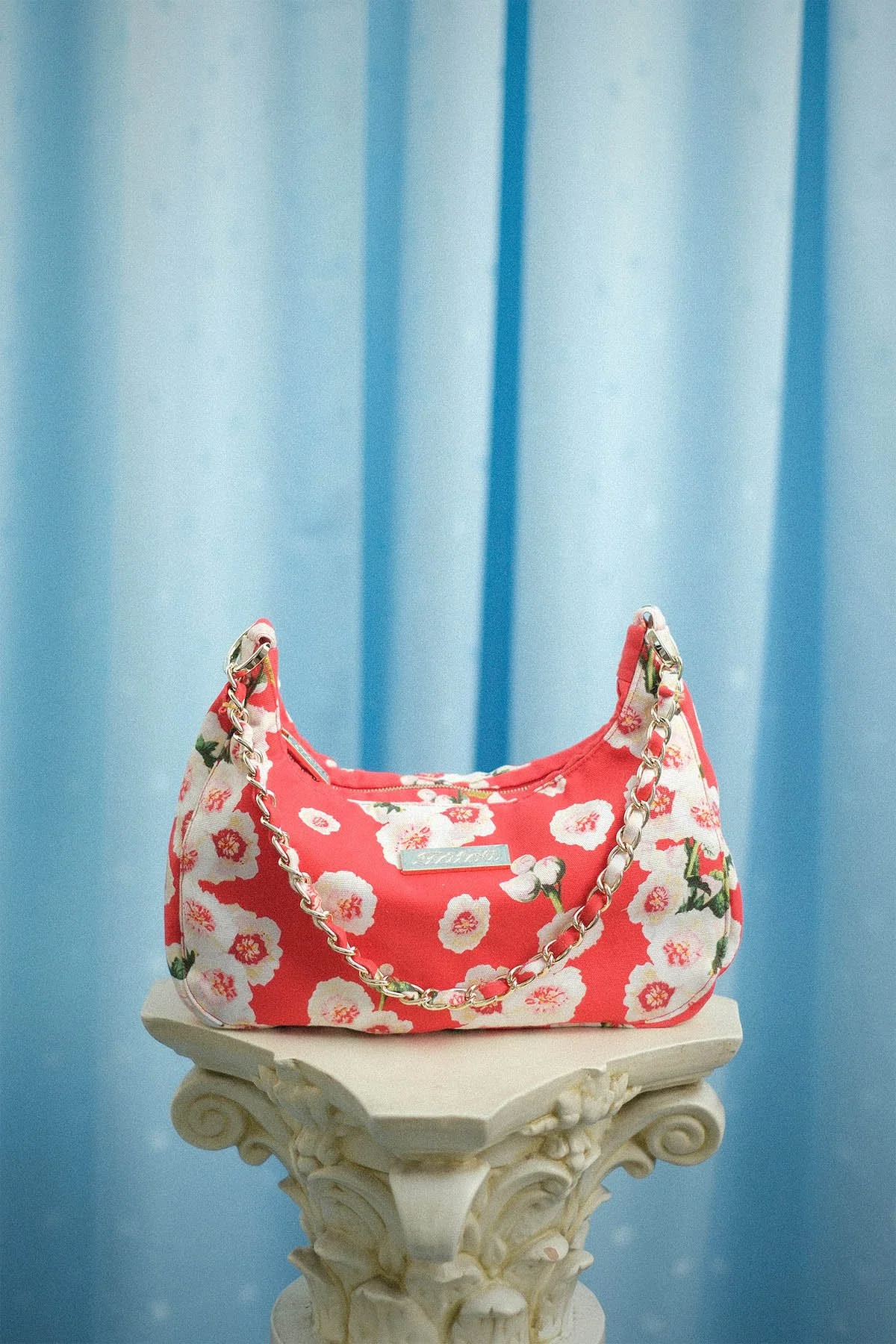 Floral_cherry_red_sienna_bag_front.jpg