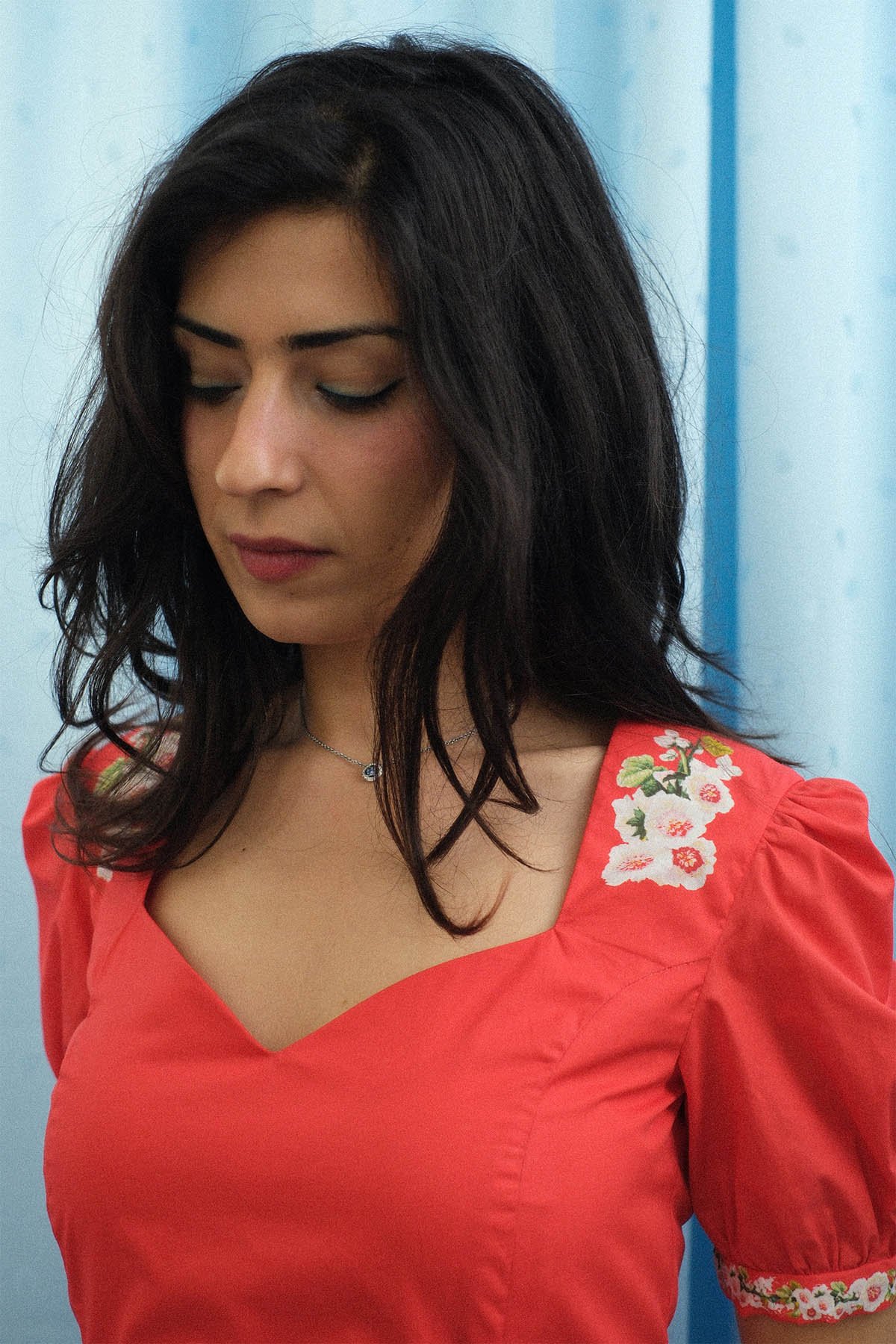 Floral_cherry_red_pacha_dress_neckline.jpg