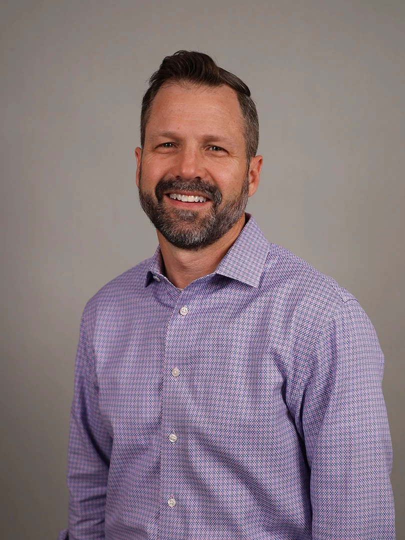 Aaron Stokes headshot