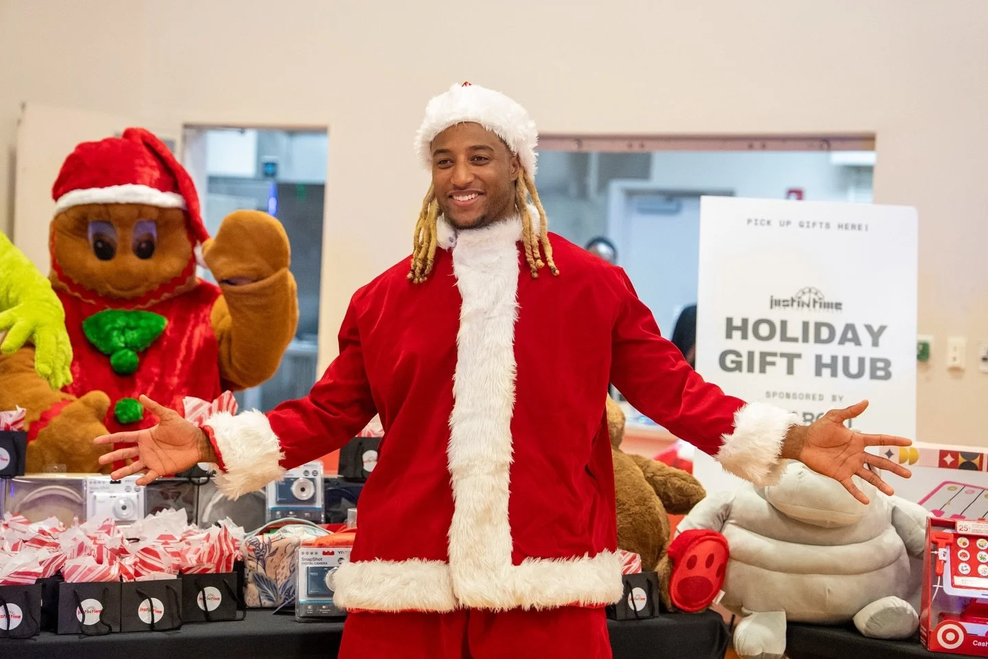 This year&rsquo;s Just-In-Time For The Holidays event, hosed by @justinqreid, was the perfect way to ring in the season of giving. 🎄

Alongside our friends at Thrive 9th Ward, we helped bring holiday magic to kids across New Orleans with toys, tech-
