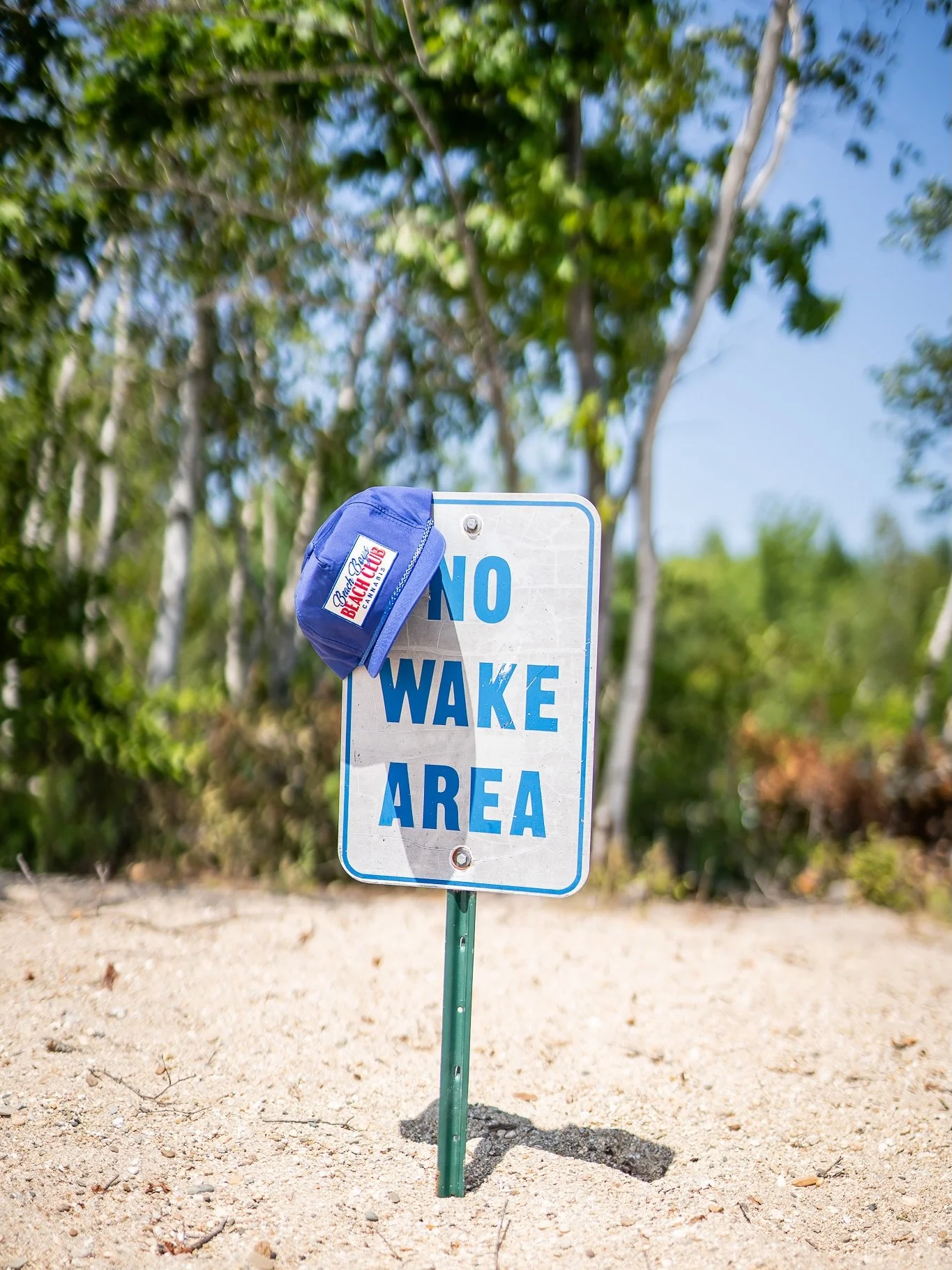 In a world of no wake zones, find your favorite place to wake-n-bake &amp; share it with someone you love ❤️💨