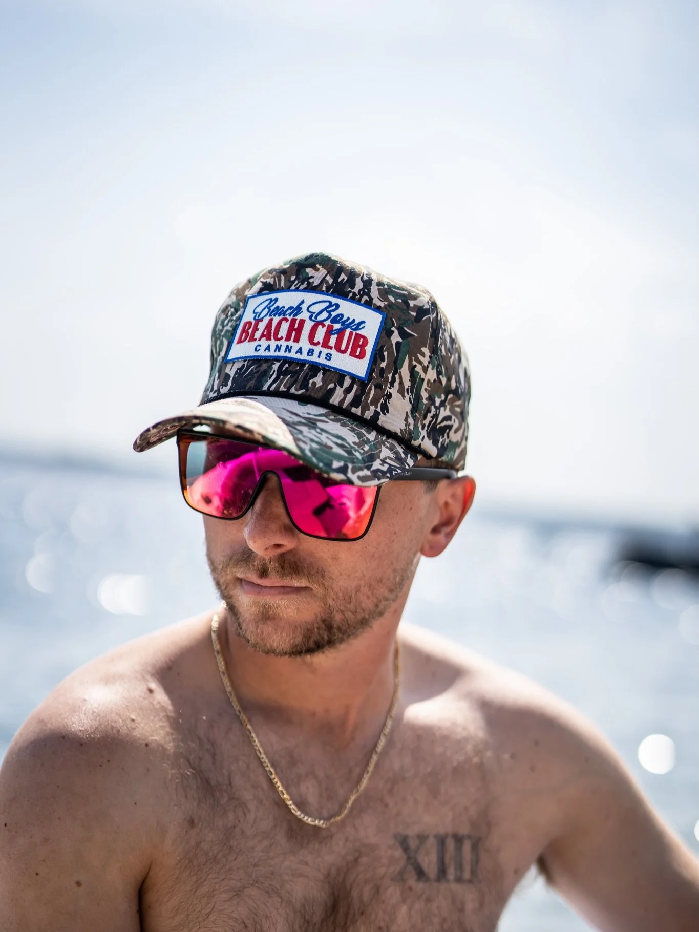 Next weekend is lookin kinda&hellip; stacked 👀 
👇
Stack your deals, plus giveaways, free sandwiches from @reddoormarketoob + Dj set. Get the full line up on our website- check out the Beach Boys Surf Report &amp; pull up to the #beachclub in #oldor