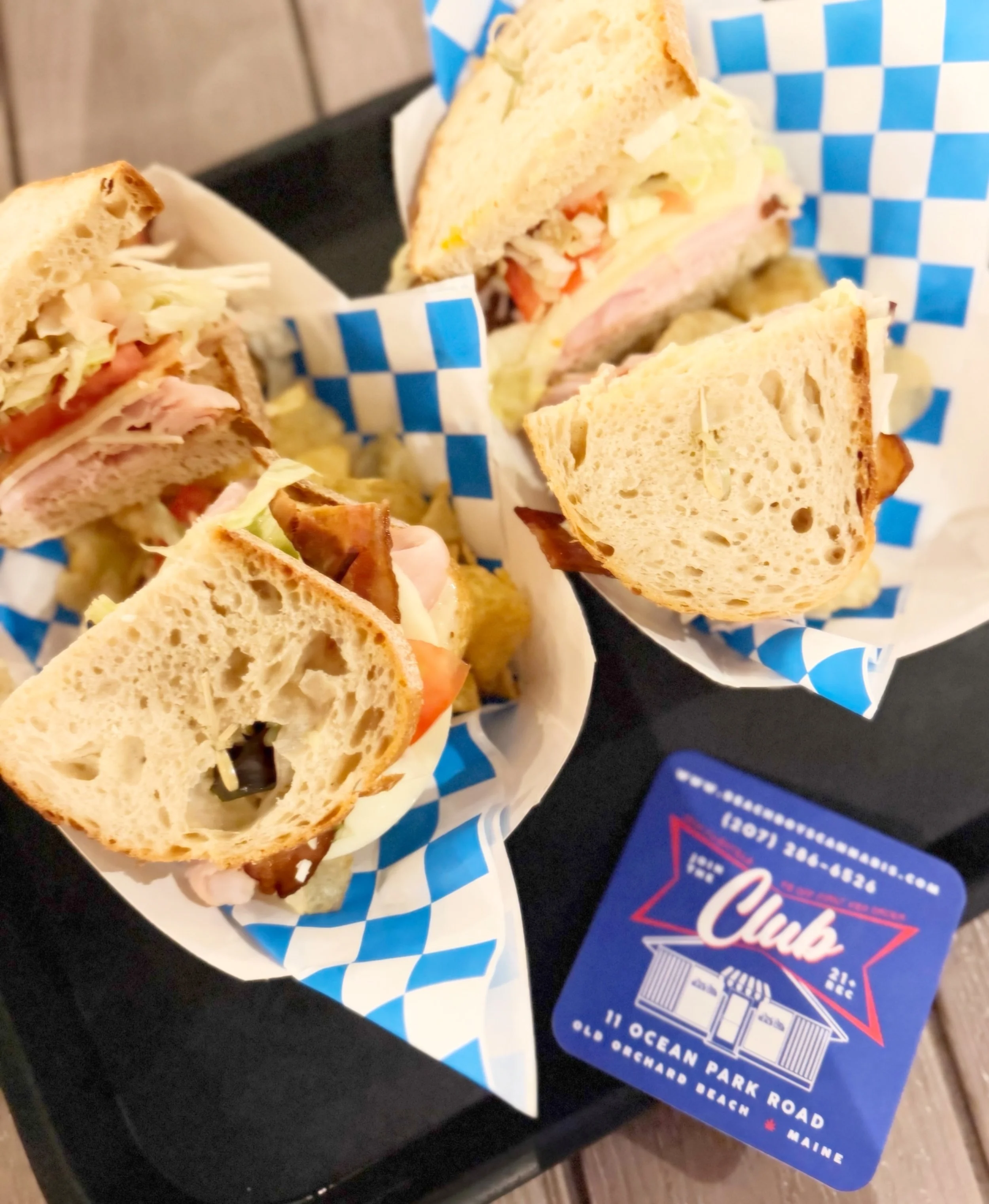 Go get yourself one of theseeee @lonepinebrewing OOB
Ask for the Beach Club 🤙 

#sandwichclub #beachclub #oldorchardbeach #oob #lonepinebrewing