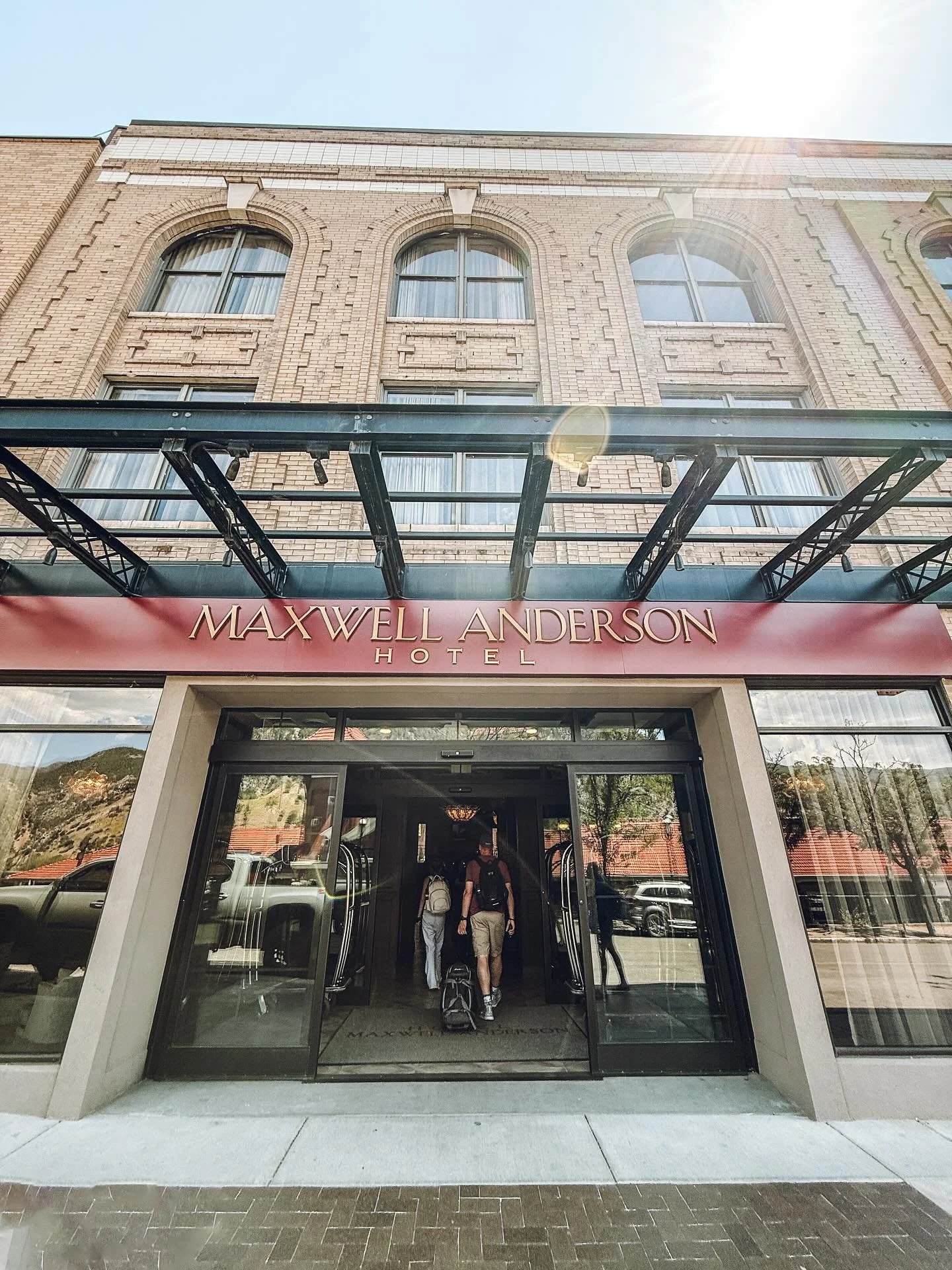 We spent a fun weekend taking the train from Denver to Glenwood Springs with a night at the recently-renovated historic Hotel Denver that now exists as the chic boutique Hotel Maxwell Anderson. The lobby boasts an eclectic mix of contemporary pieces 