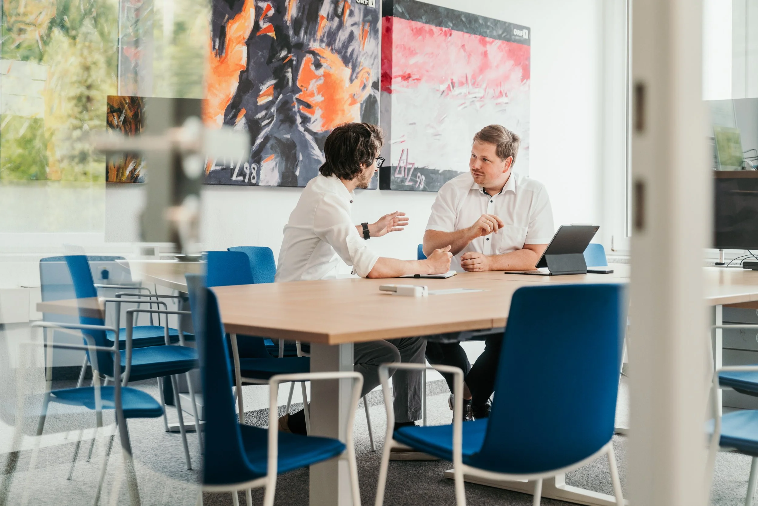 Meetingszenen_Web20.jpg