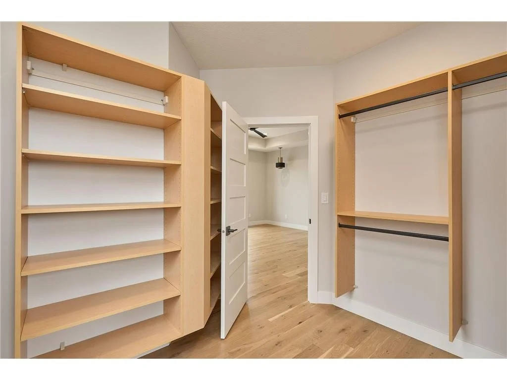 Closet 1 - Cabinets - Rochester.jpg