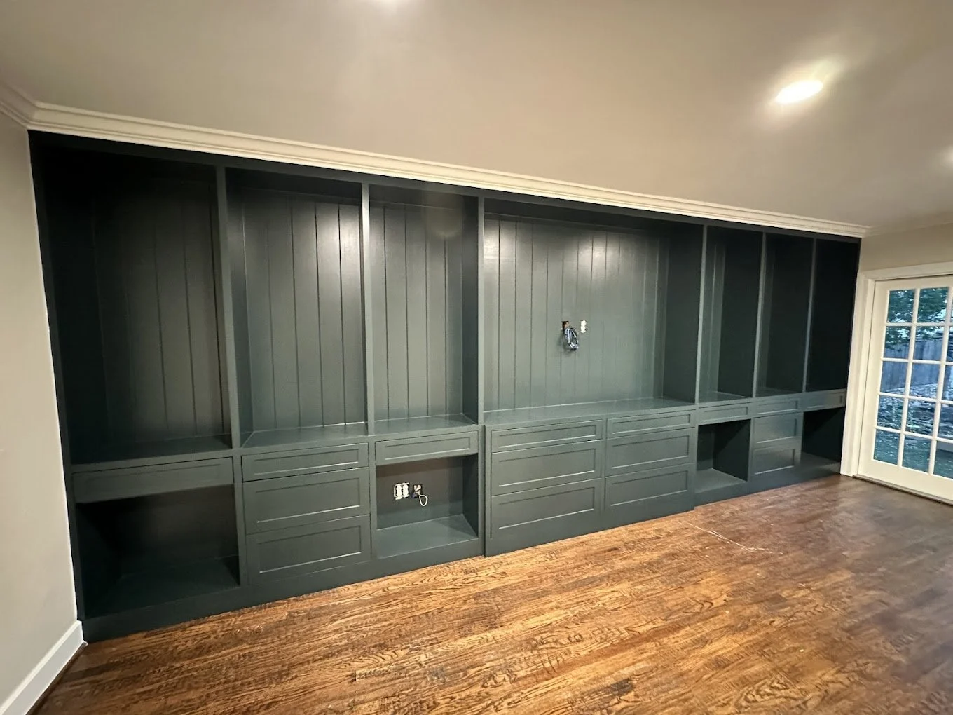 Painters for kitchen cabinets