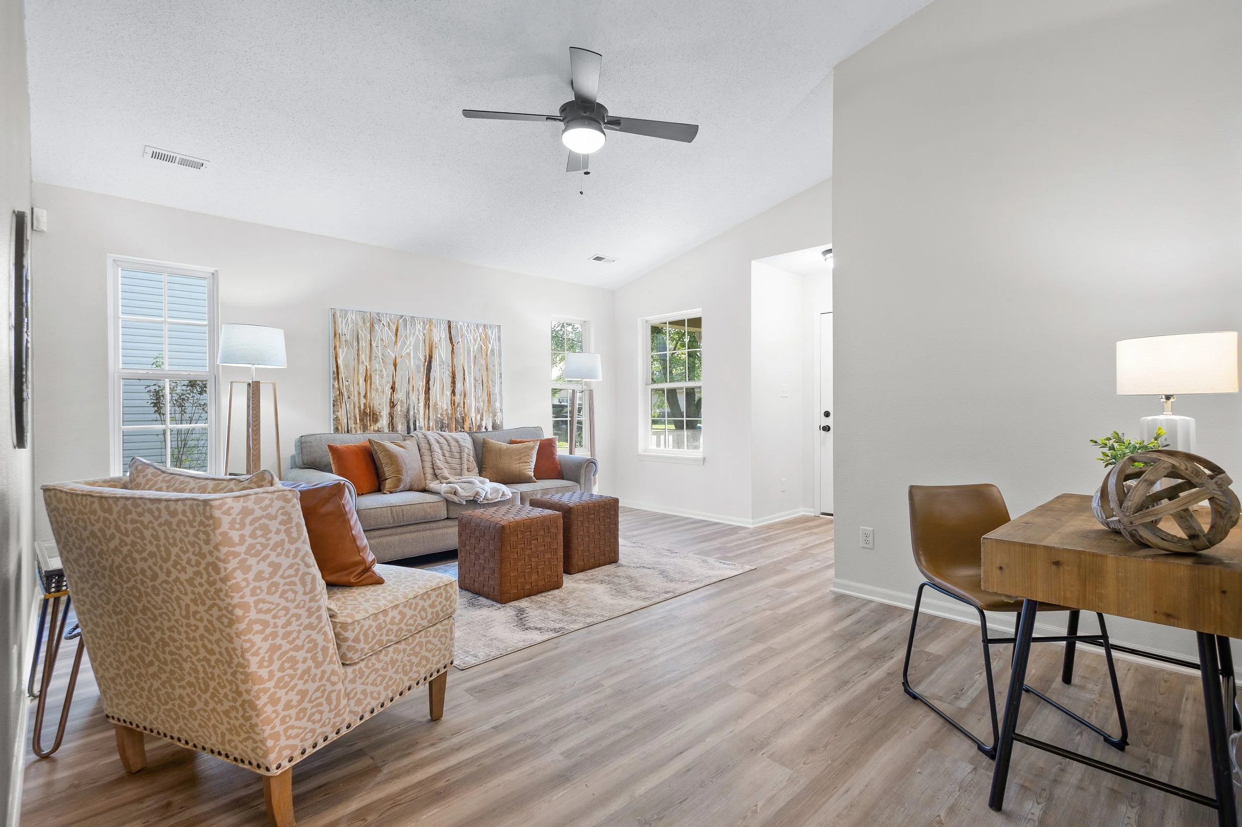 5804 Rolling Bluff Lane 00003.jpg