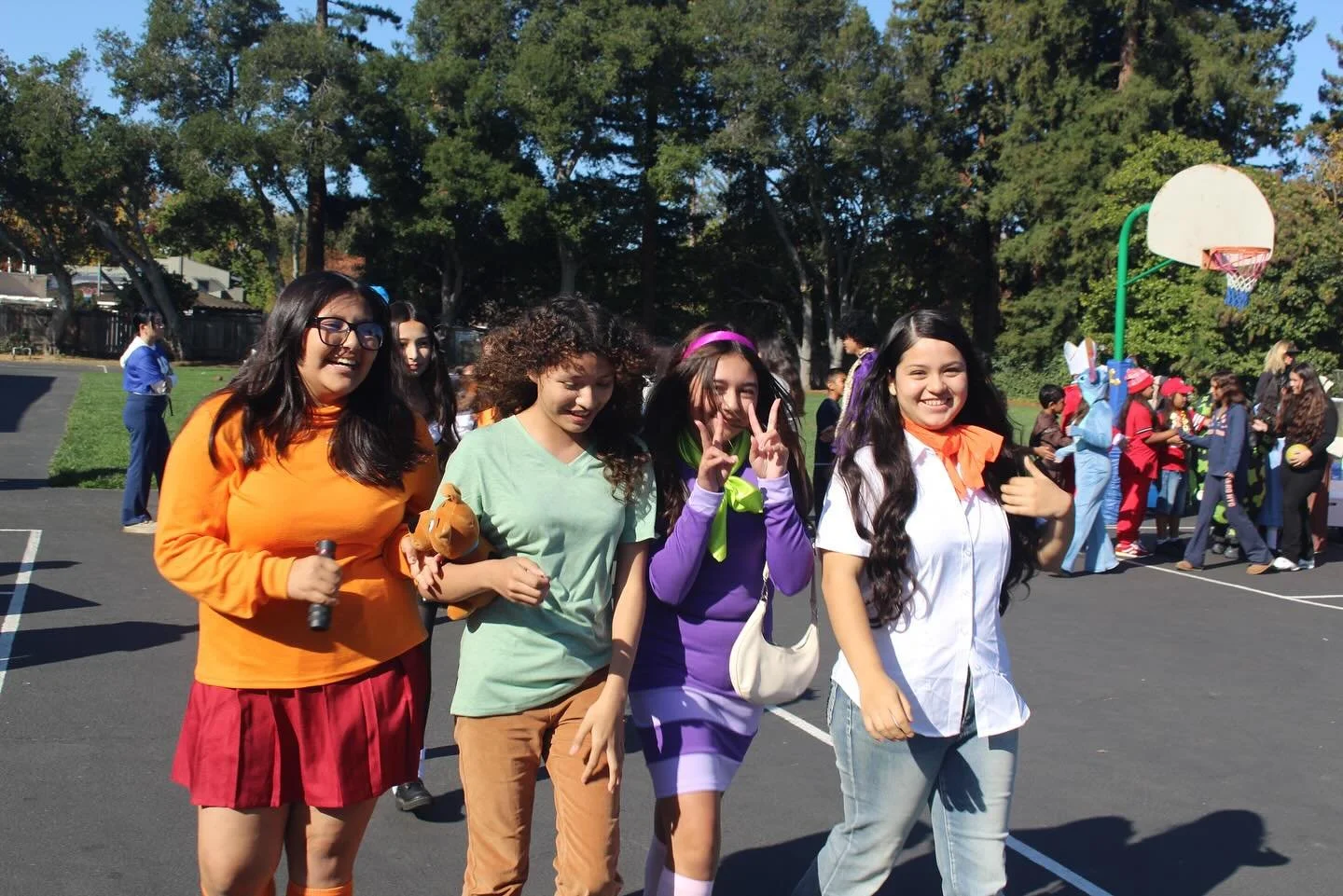 Halloween at Seton! 🎃👻

#EagerToLearnReadyToServe #SetonPaloAlto #DSJcatholicschools #HappyHalloween #Halloween2025