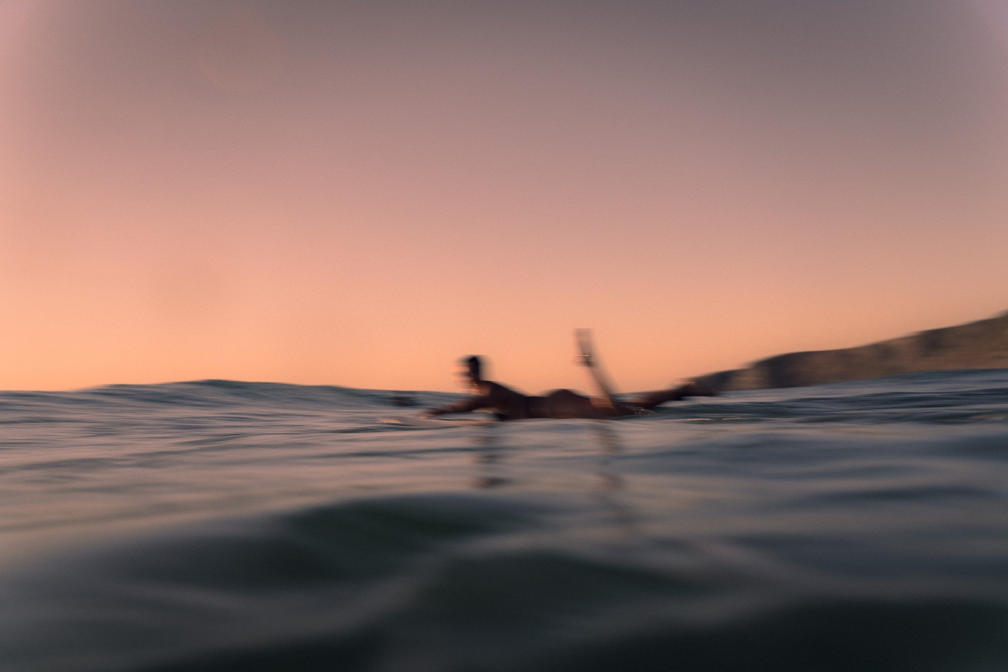 cornwall-solar-eclipse-surf-photography-watergate-bay-newquay-aquasnaps-surf-photography-2026-DSC01166.jpg