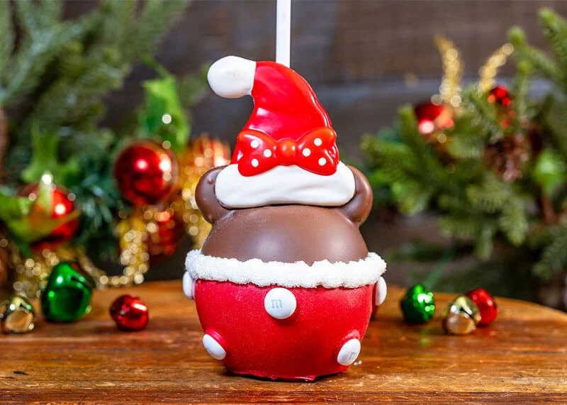 1125-holiday-treats-disneyland-caramel-apple-minnie-santa.jpg