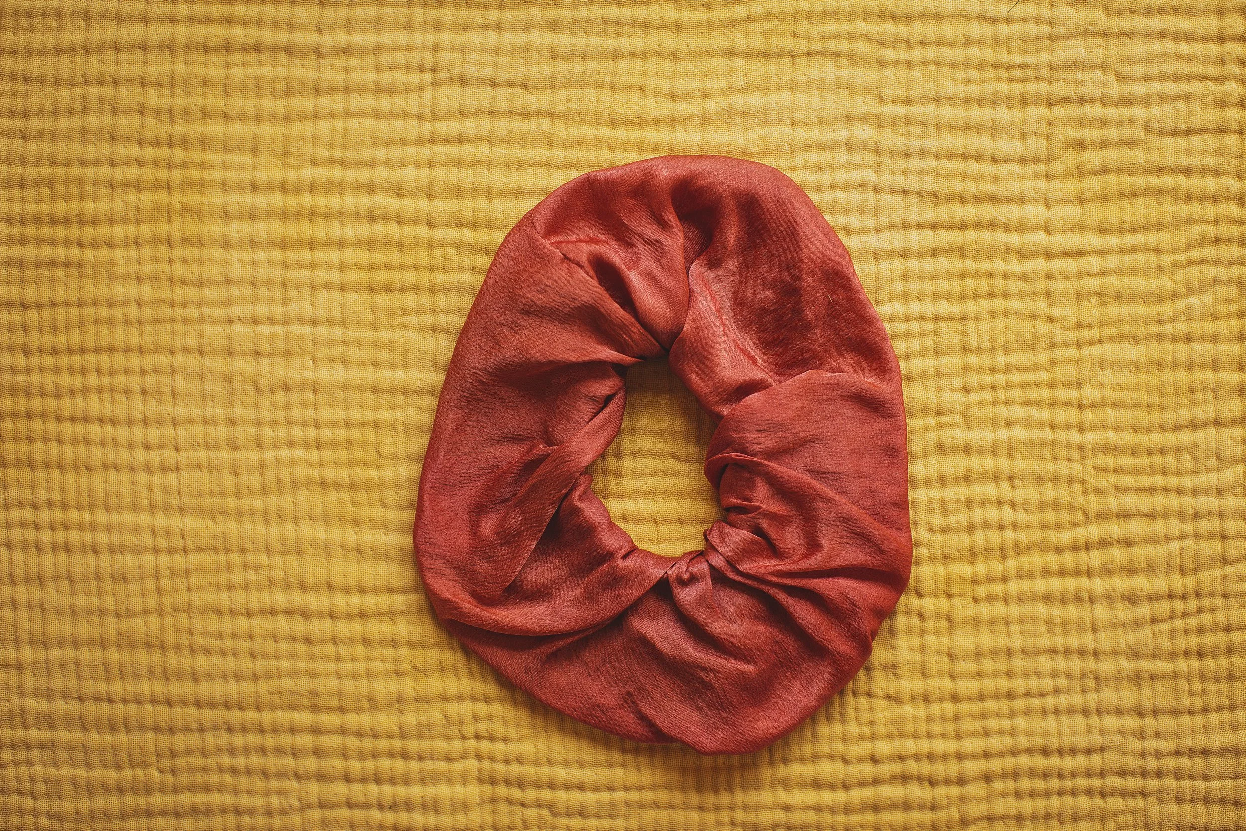 Ceirios Oversized Silk Scrunchie