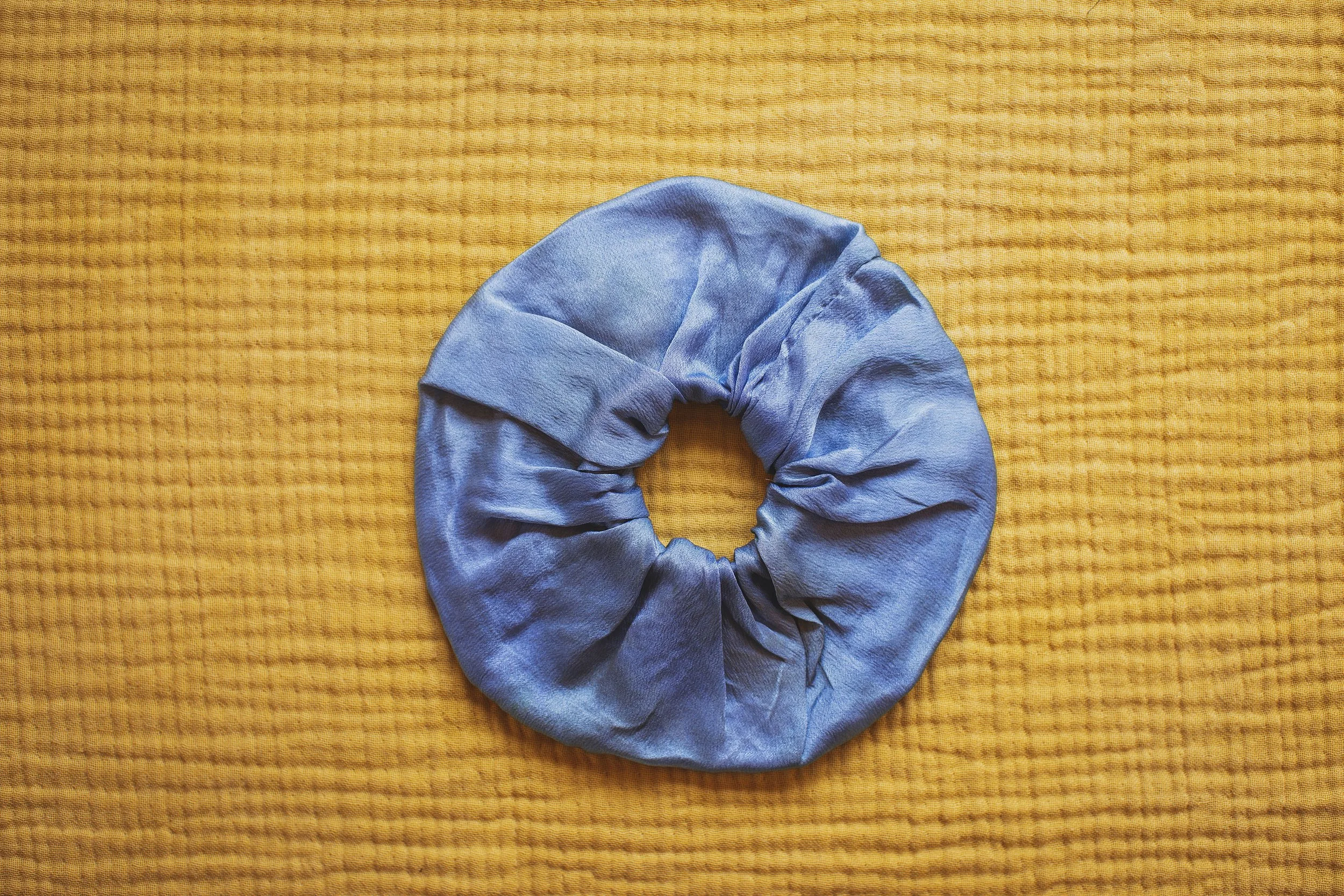 Glesyn Oversized Silk Scrunchie