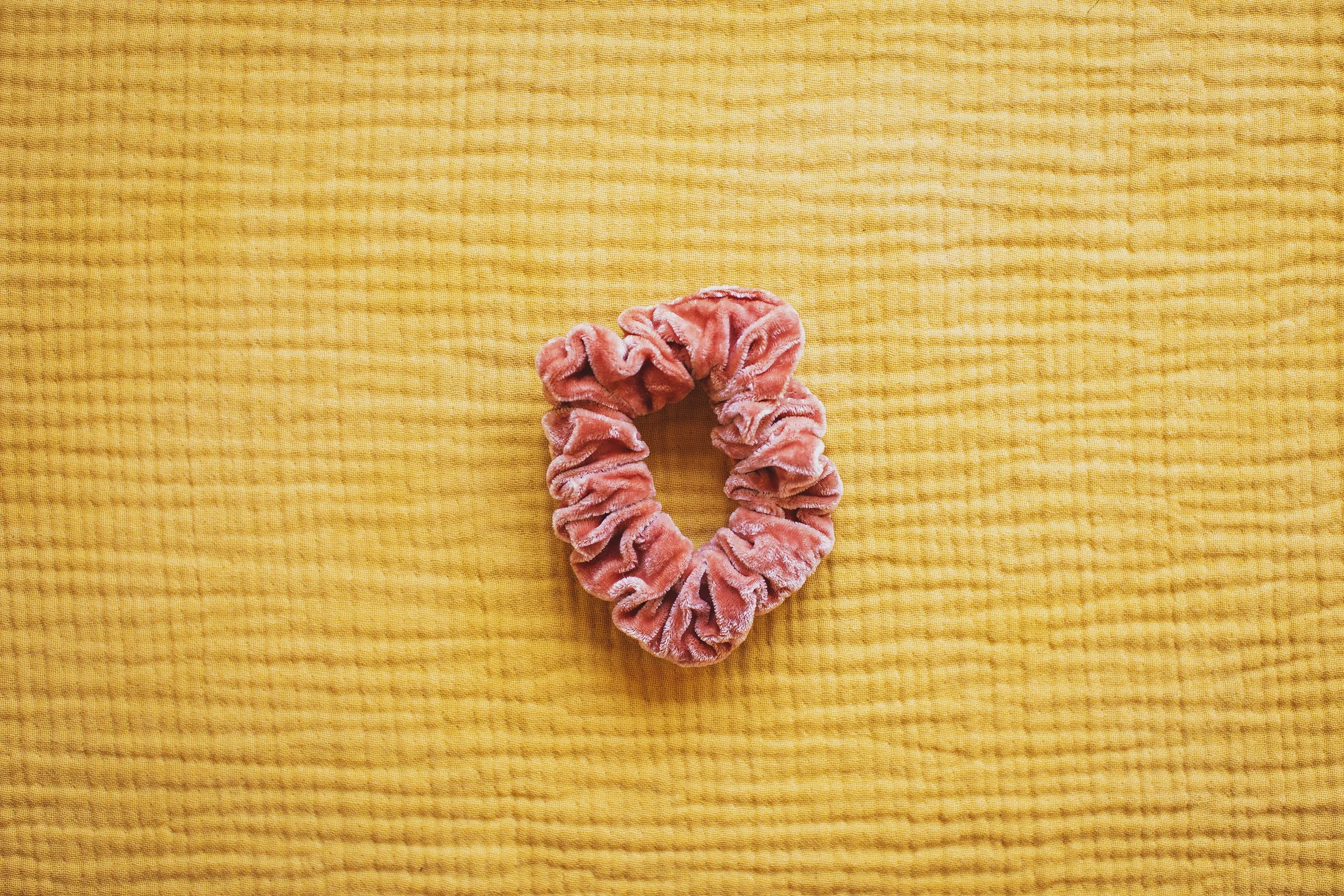 Rhosliw Velvet Scunchie