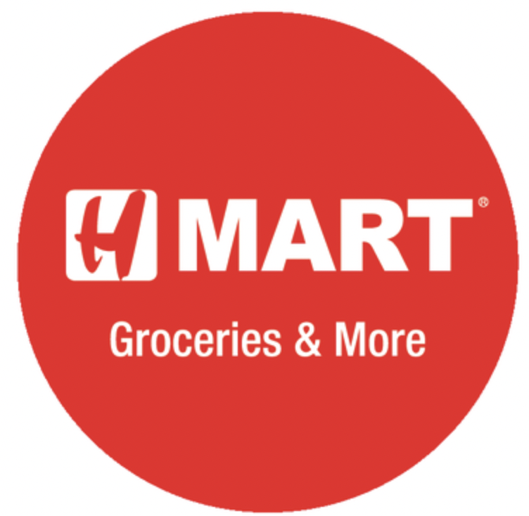 Hmart San Francisco donates to The Food Pantry