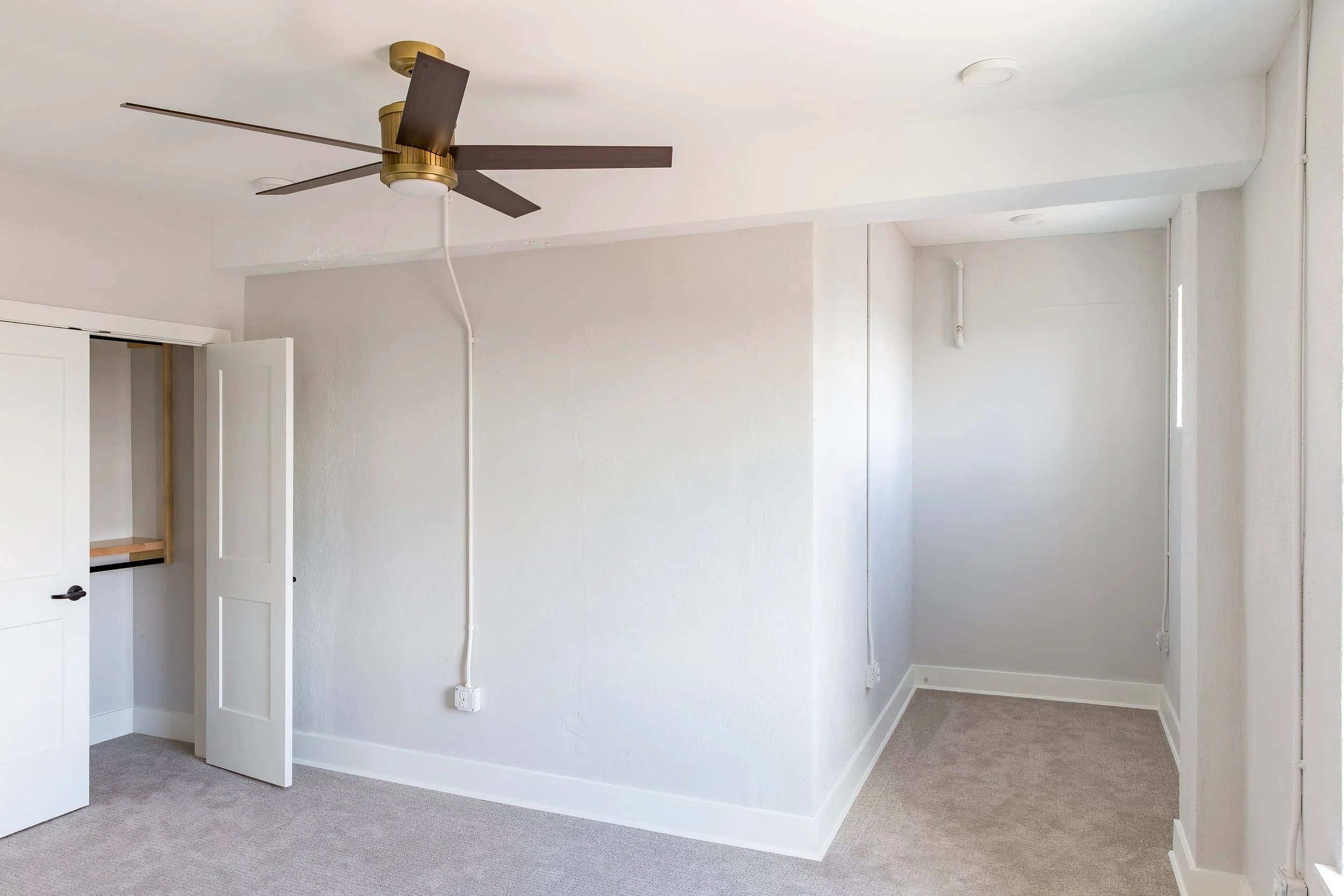 A74Y4933-HDR.jpg