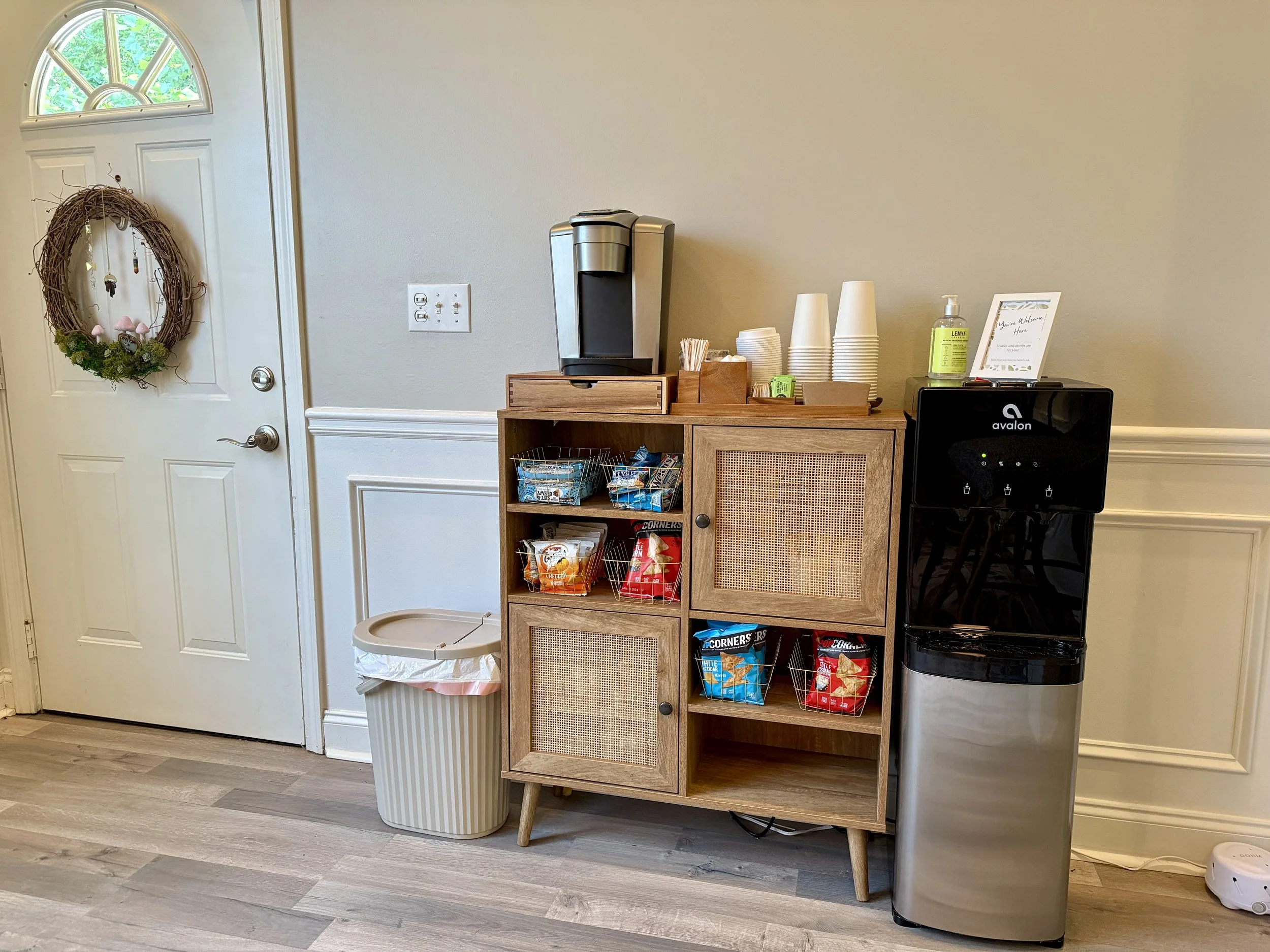 Help yourself to snacks and drinks!