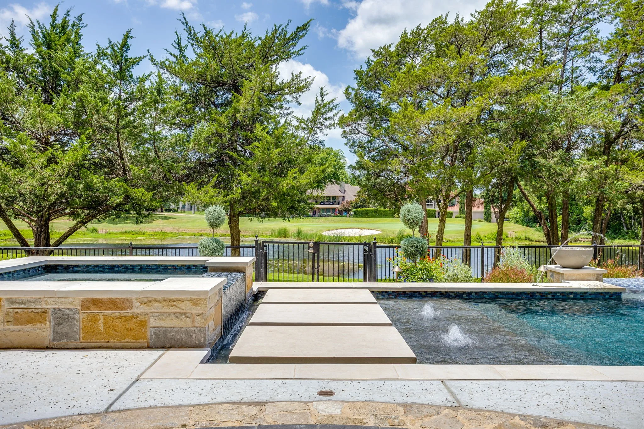 1005 Walnut Falls Cir (14 of 35).jpg