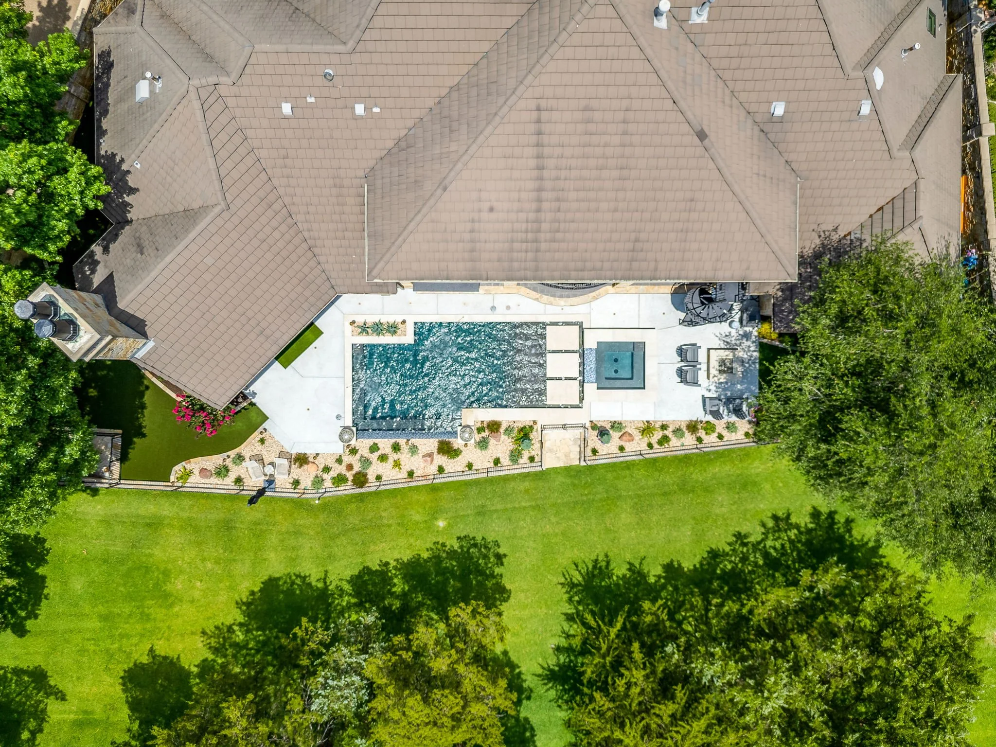 1005 Walnut Falls Cir (2 of 35).jpg