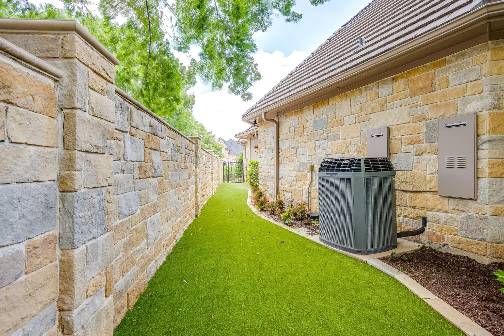 1005 Walnut Falls Cir (34 of 35).jpg