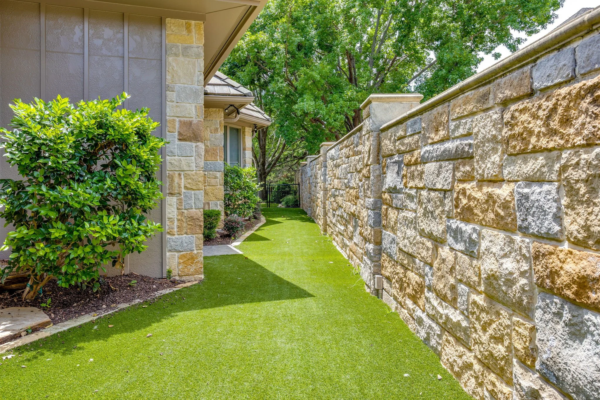 1005 Walnut Falls Cir (35 of 35).jpg