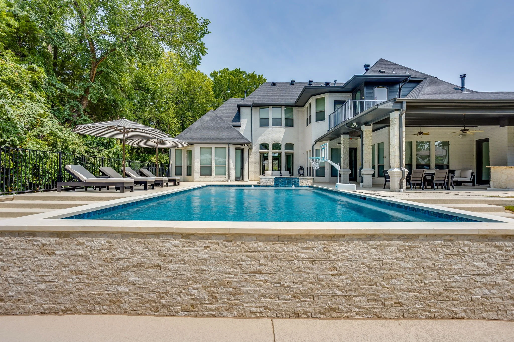 2701 McPherson Ln (24 of 30).jpg