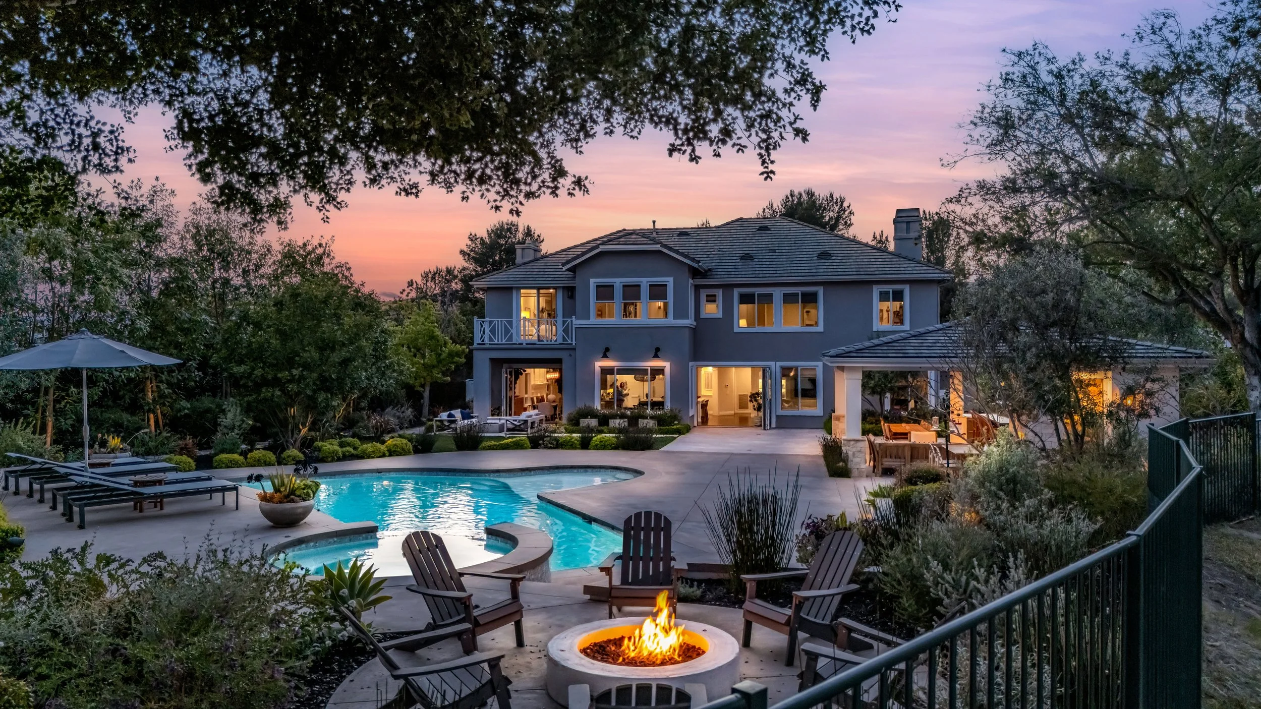 sunset real estate photo la.jpg