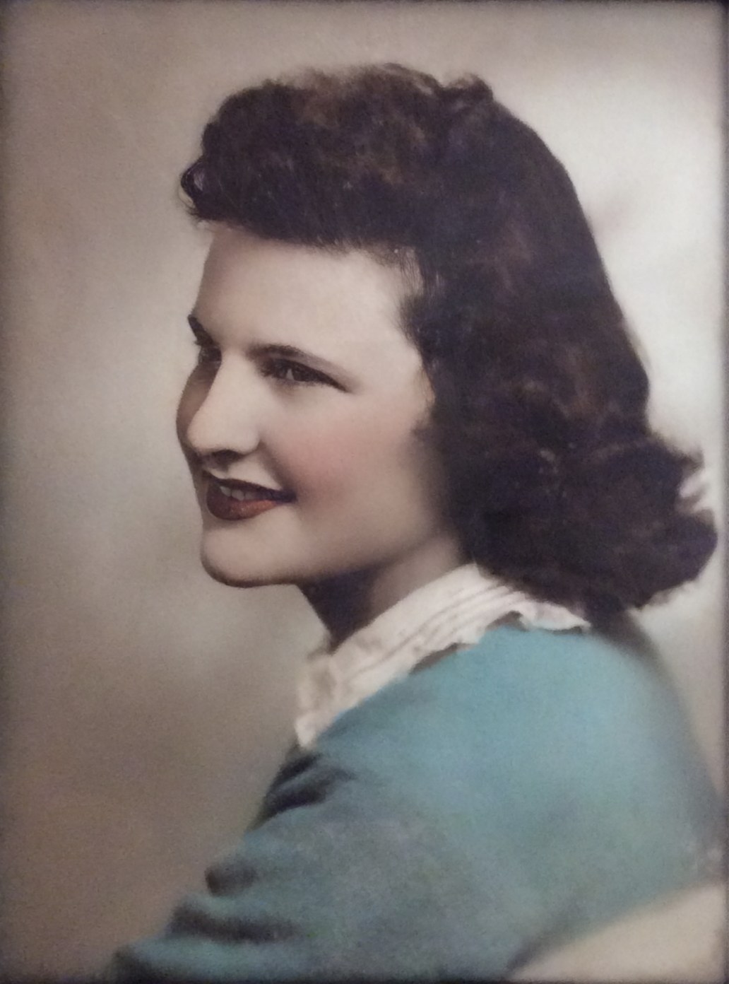 gma_colorPortrait.png