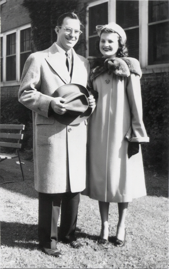 gmaGpa_thanksgiving1947_nf_e-topaz-sharpen-denoise.png