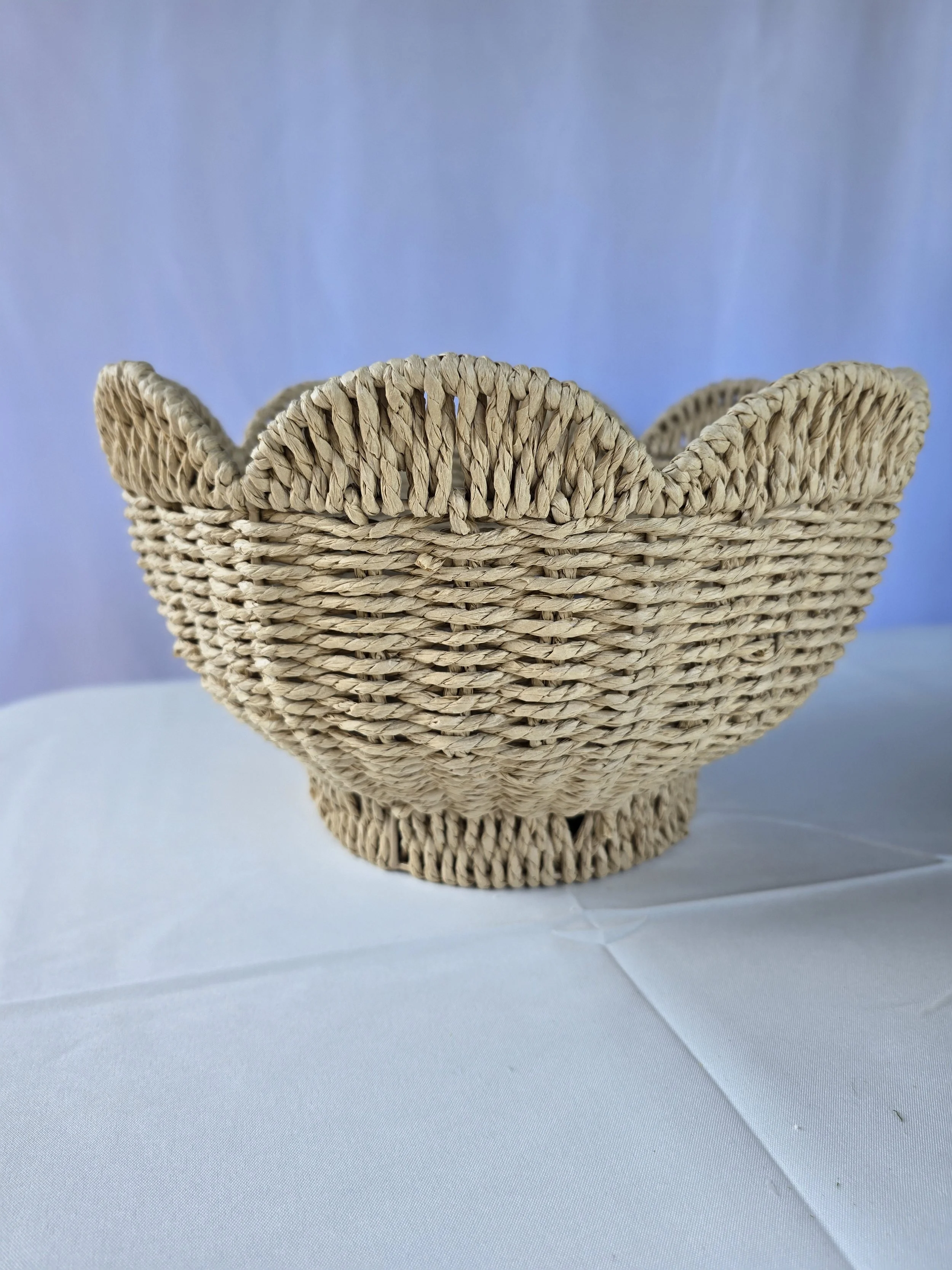 Wicker basket (set of 2)
