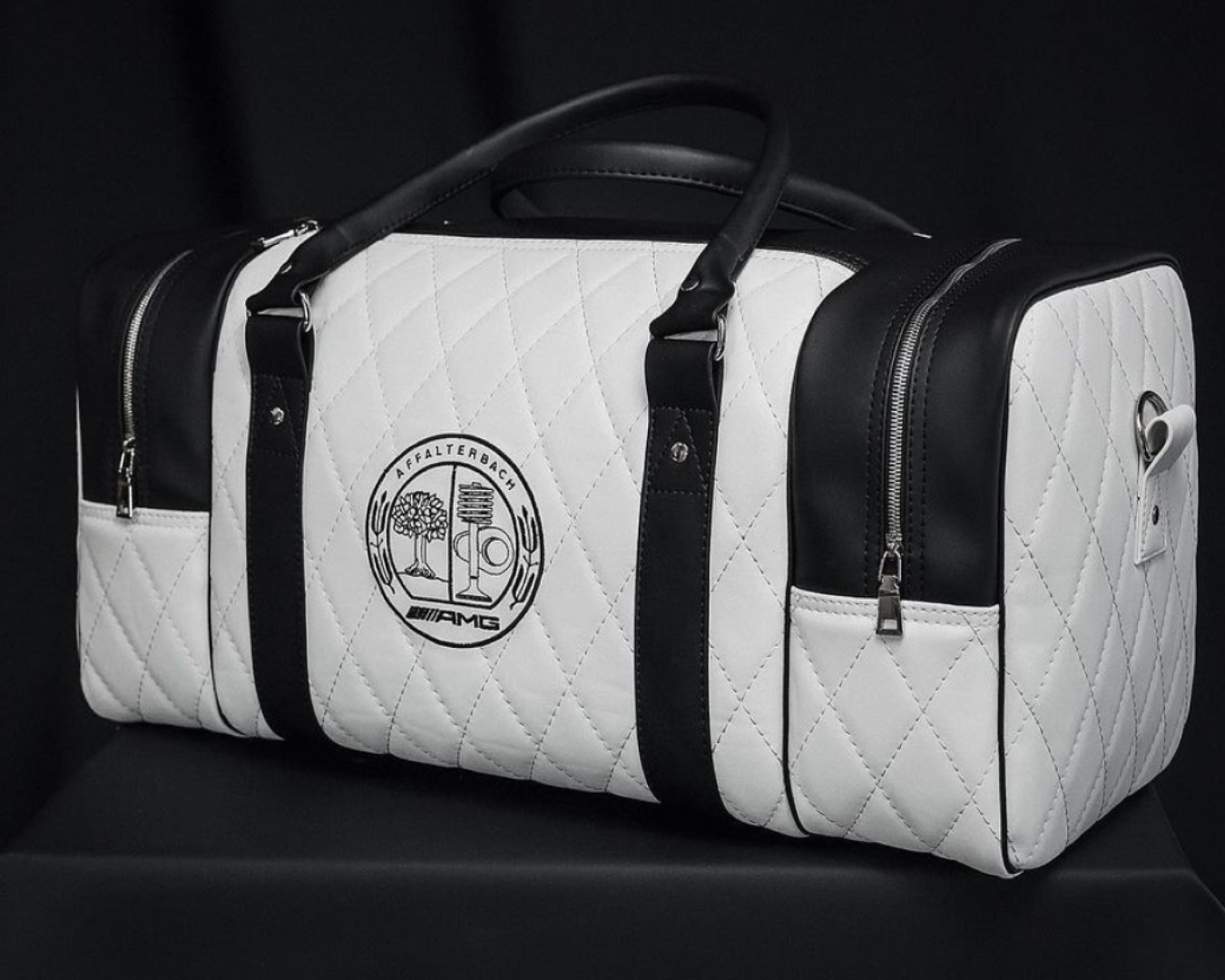 Custom duffle bag - Martello