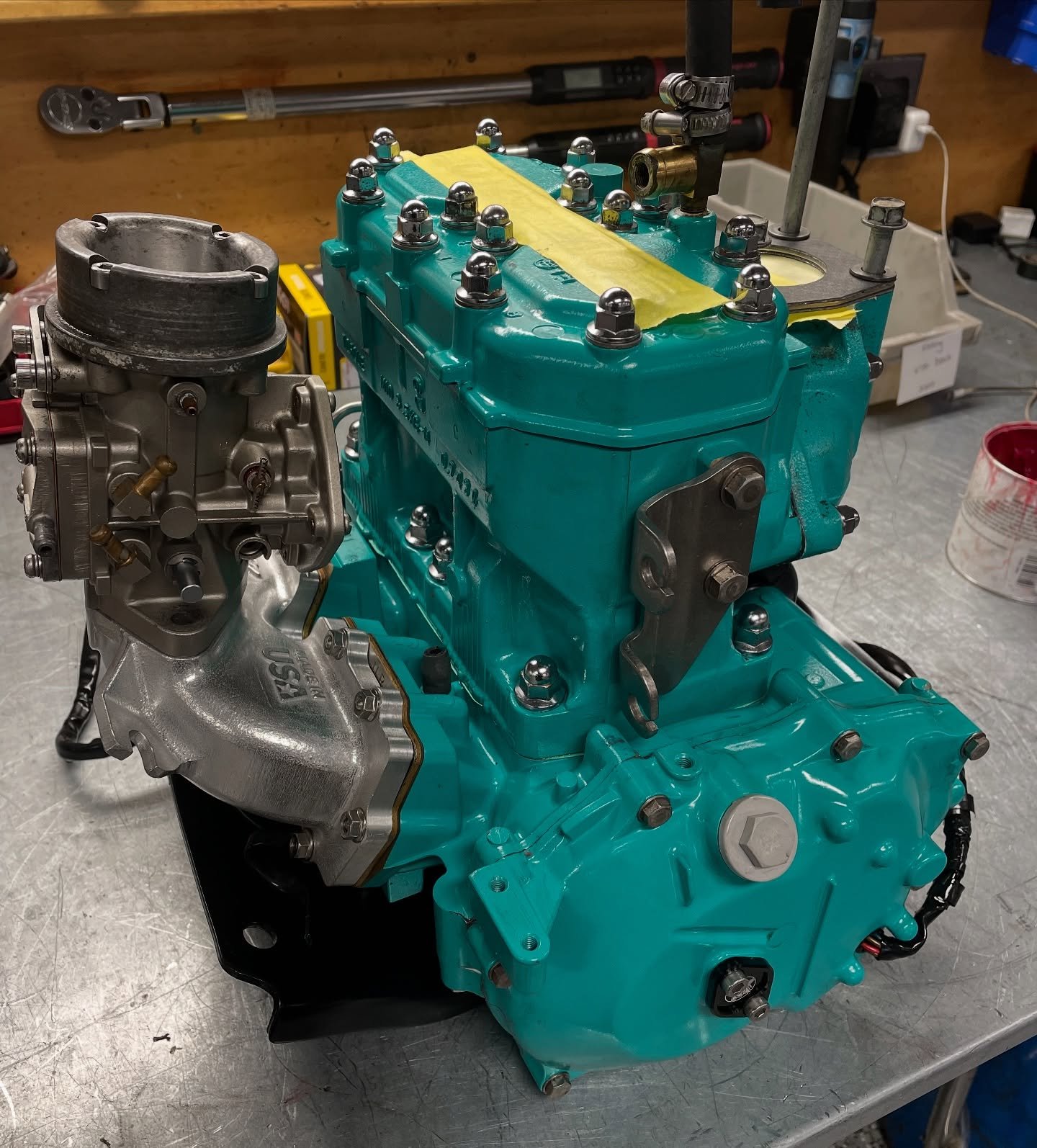 Rebuilt Kawasaki 750 big pin engine with a rebuilt Mikuni 44, jetted for the super chicken it&rsquo;ll be dropped in!  Cool to see so many locals bringing the old Kawasaki SC back to life. 

#seadoo #kawasaki #yamaha #superchicken #750bigpin #jetski 