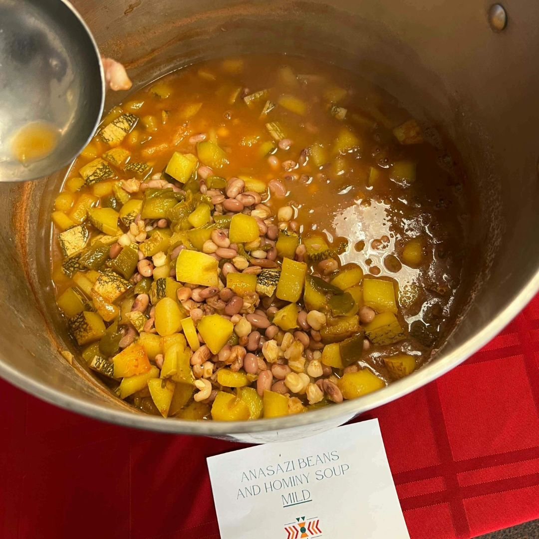 Shout out to @hermit_for_the_win and @daelynsb and Trish for putting together this beautiful Indigenous Foods Lunch for the community at Fort Lewis College &hearts; 

They cooked up Pueblo pumpkin bread, neeshjizhii mutton stew, three sisters Anasazi
