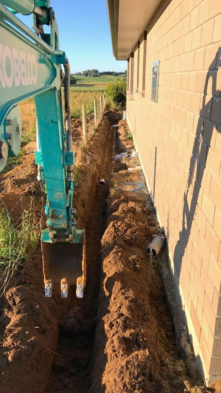 drainlaying tight spaces, drainlayer for new builds, invercargill drainlayer, Rohan Mahon Plumbing & Drainlaying,