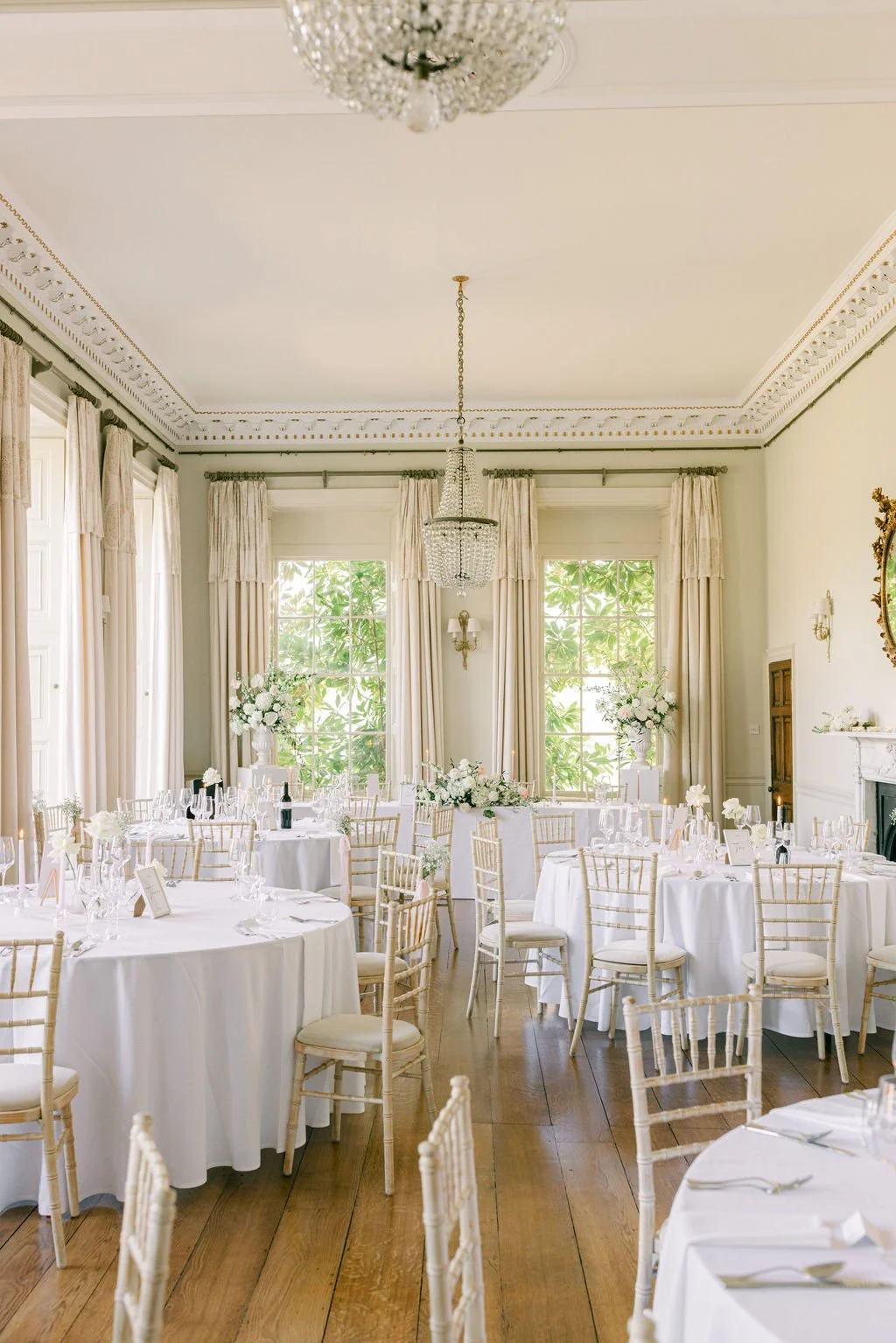 Tara-Statton-Photography-Pynes-House-Wedding-Devon (94).jpg
