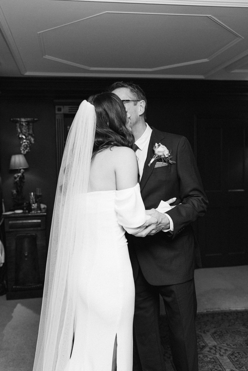 Tara-Statton-Photography-London-Editorial-Wedding (39).jpg