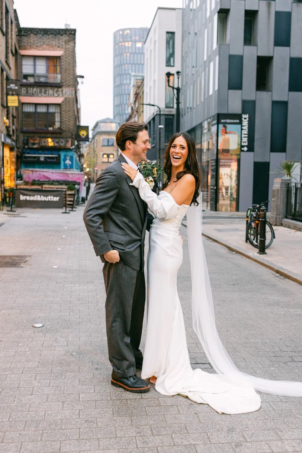 Tara-Statton-Photography-London-Editorial-Wedding (117).jpg