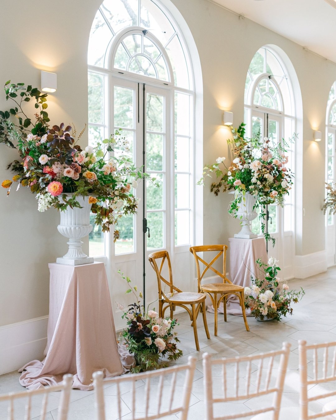 Floral urns overflowing with dusty pink and peach tones made the perfect backdrop to Kate &amp; Richard's wedding last September.

They officially tied the knot with a fabulous celebrant led ceremony in the orangery at @deerparkcountryhouse

Save for
