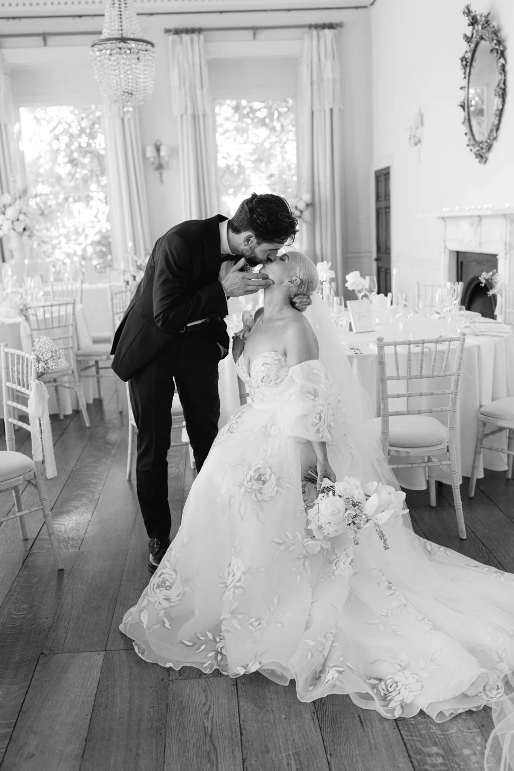 Tara-Statton-Photography-Pynes-House-Wedding-Devon (90).jpg
