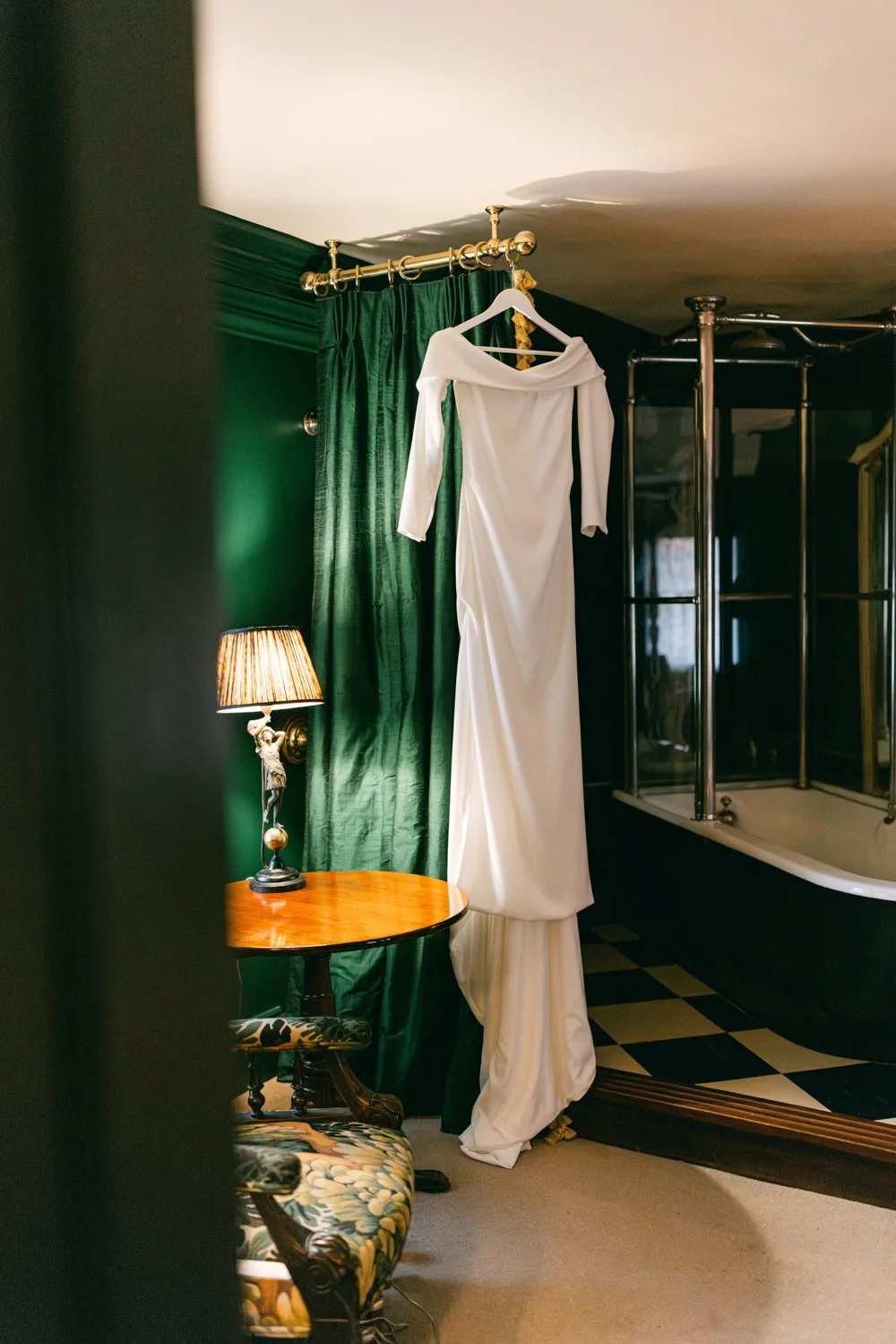 Tara-Statton-Photography-London-Editorial-Wedding (24).jpg