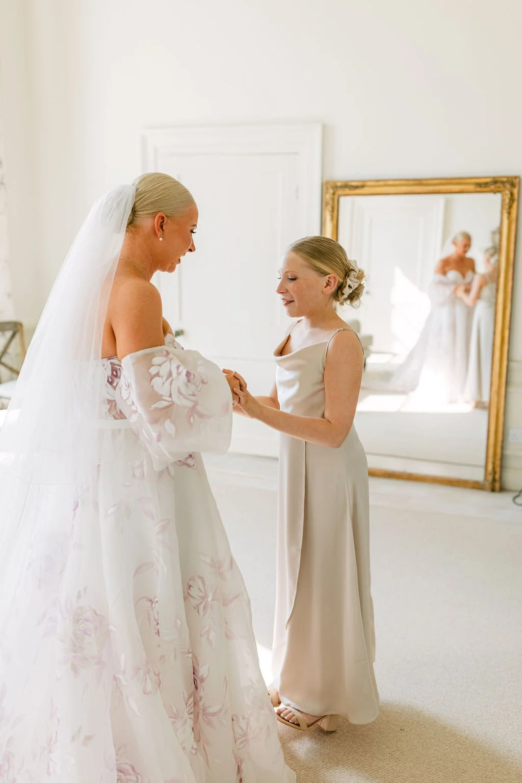 Tara-Statton-Photography-Pynes-House-Wedding-Devon (34).jpg