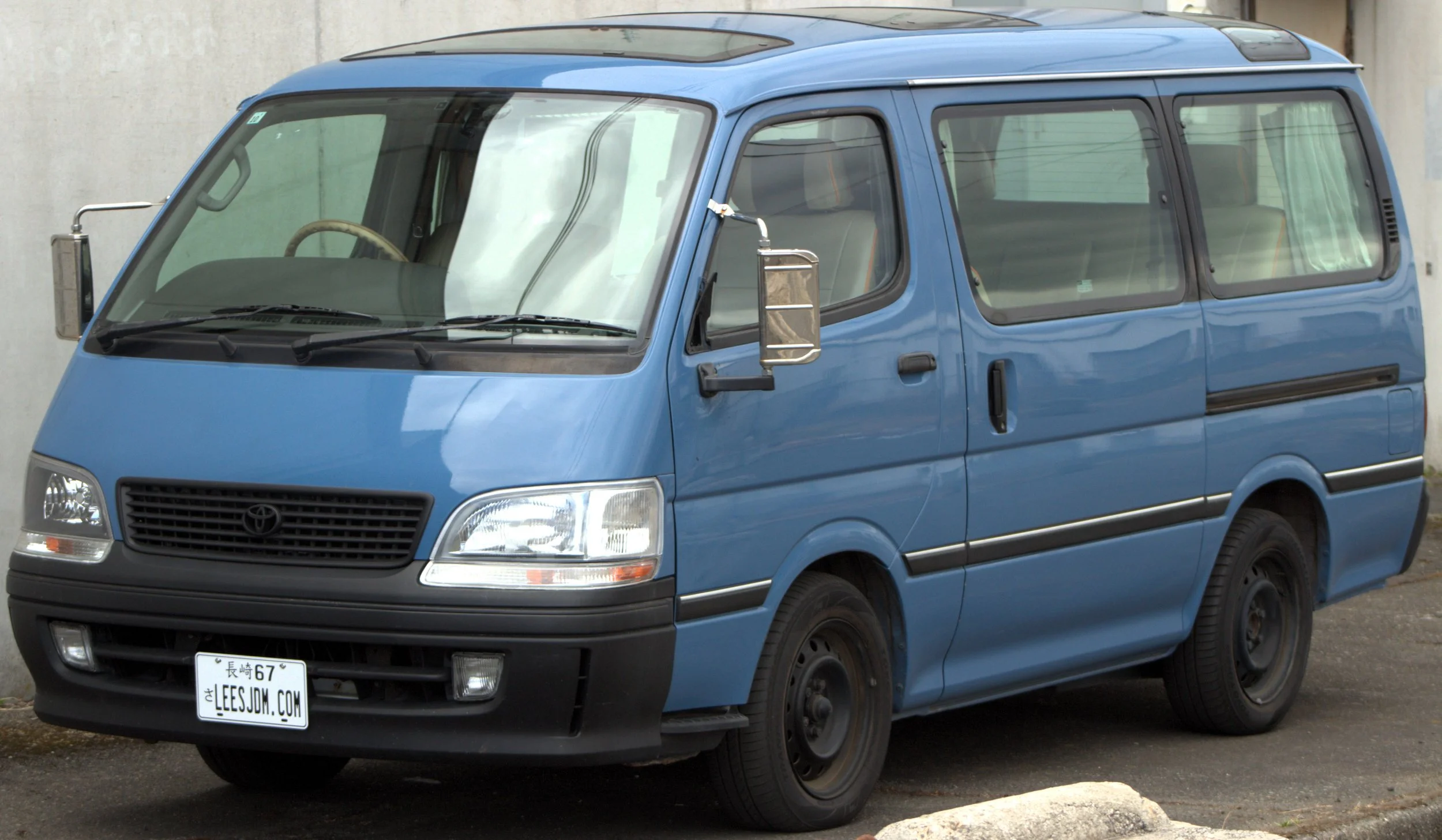 1997 Toyota HiAce JDM car for sale