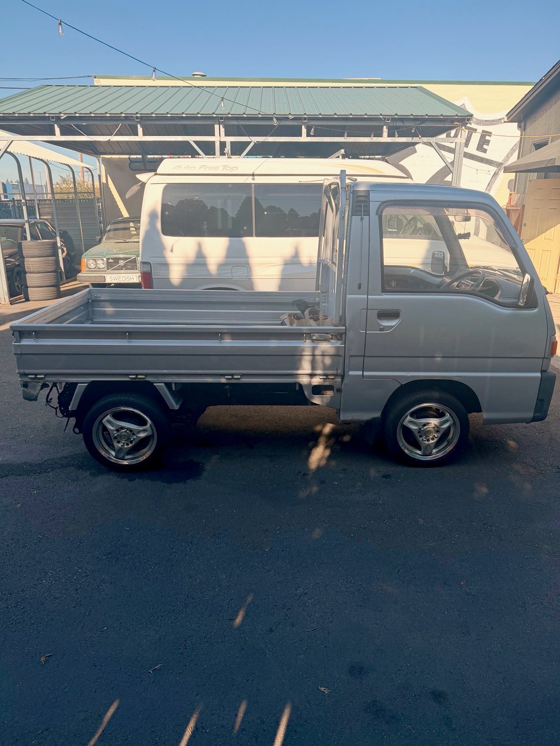 Sambar_1260_matched.jpg