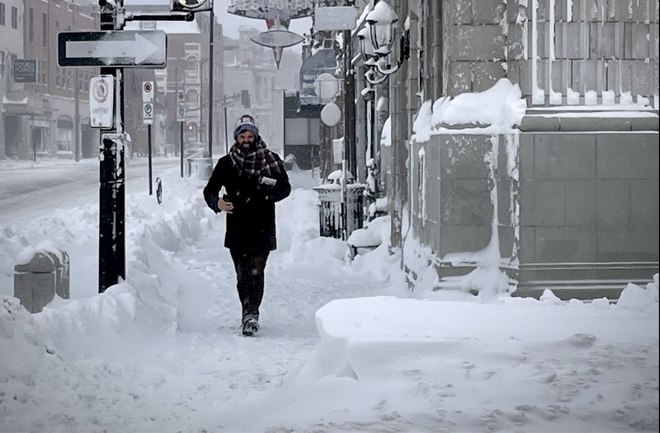 Keeping Sidewalks Clean - It’s the Law