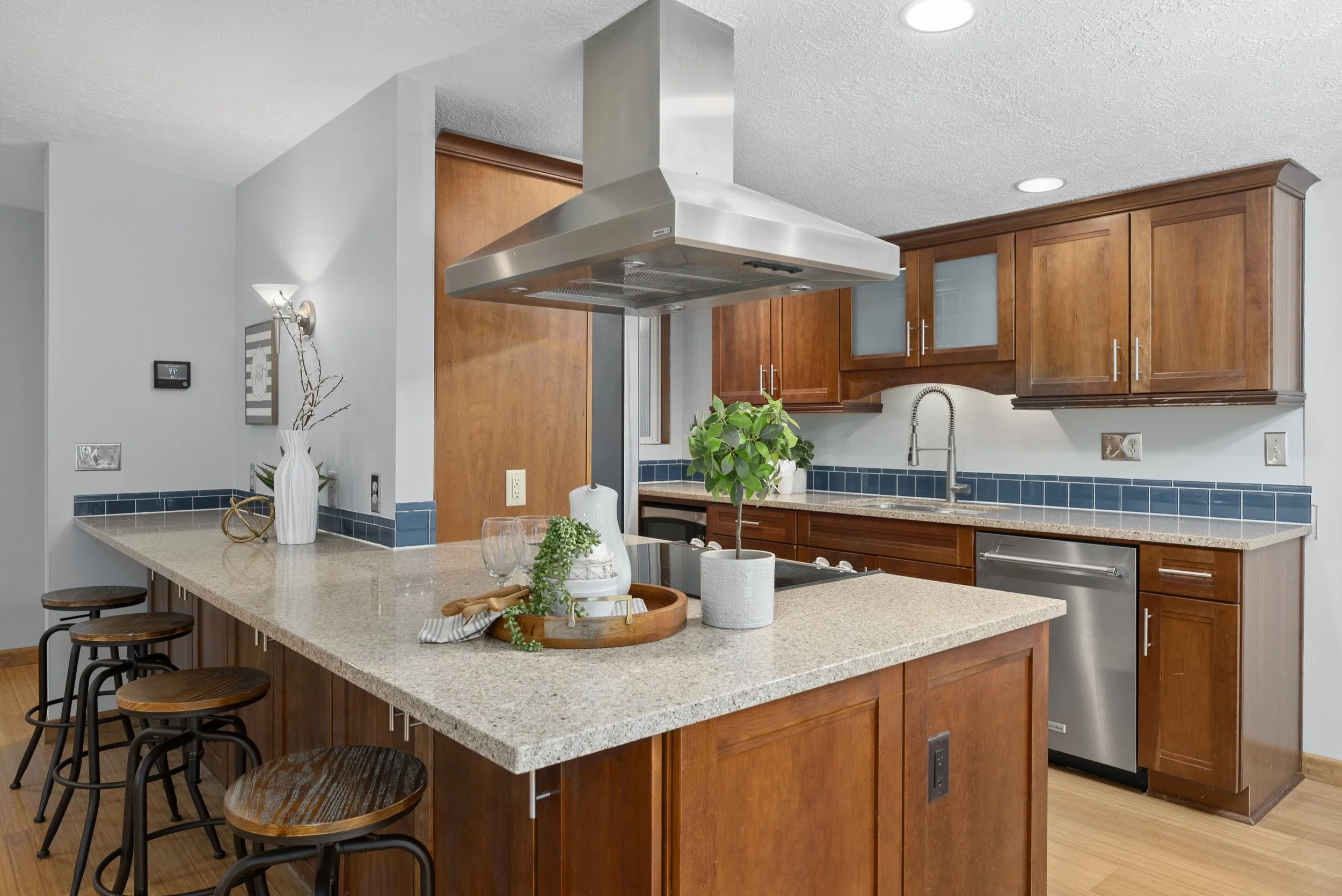 3718 SE Lexington St -16.jpeg