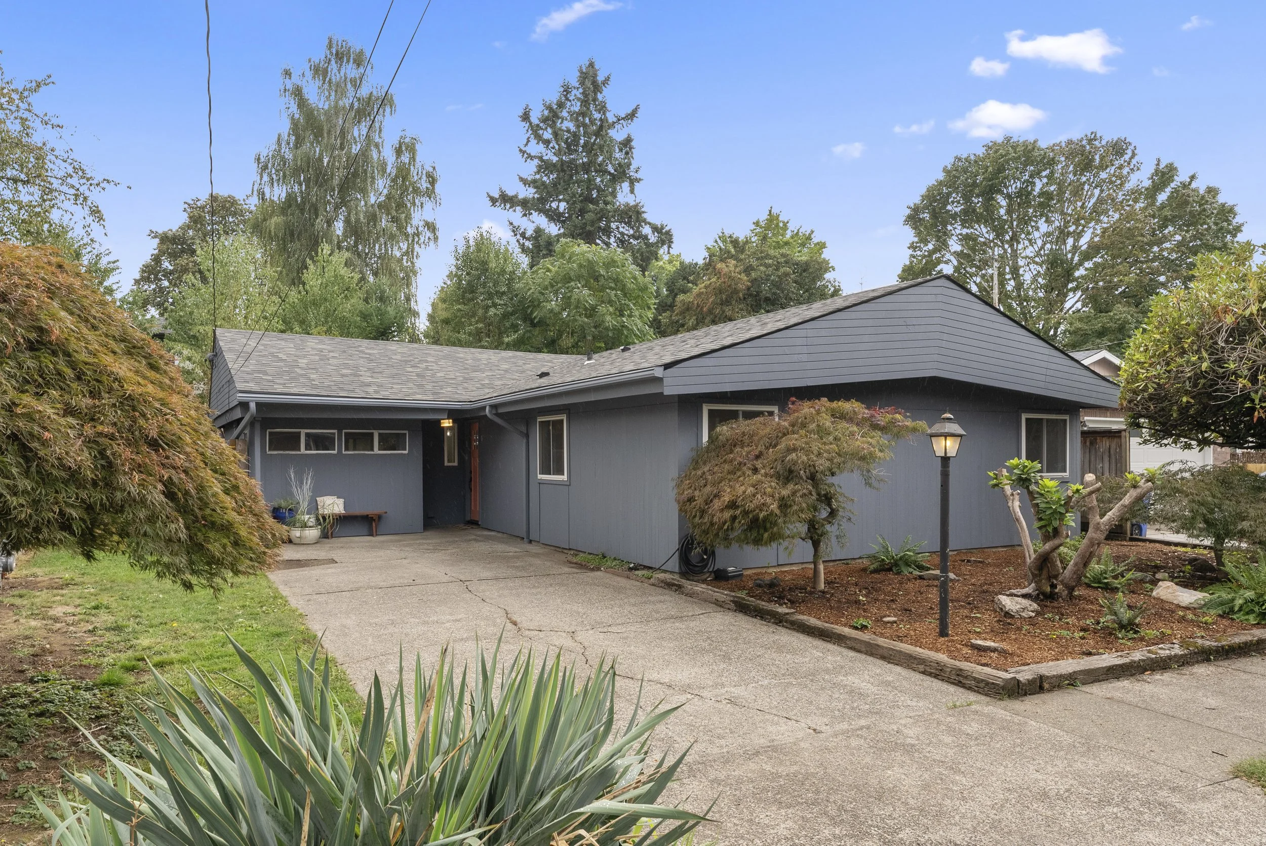 3718 SE Lexington St -6.jpeg