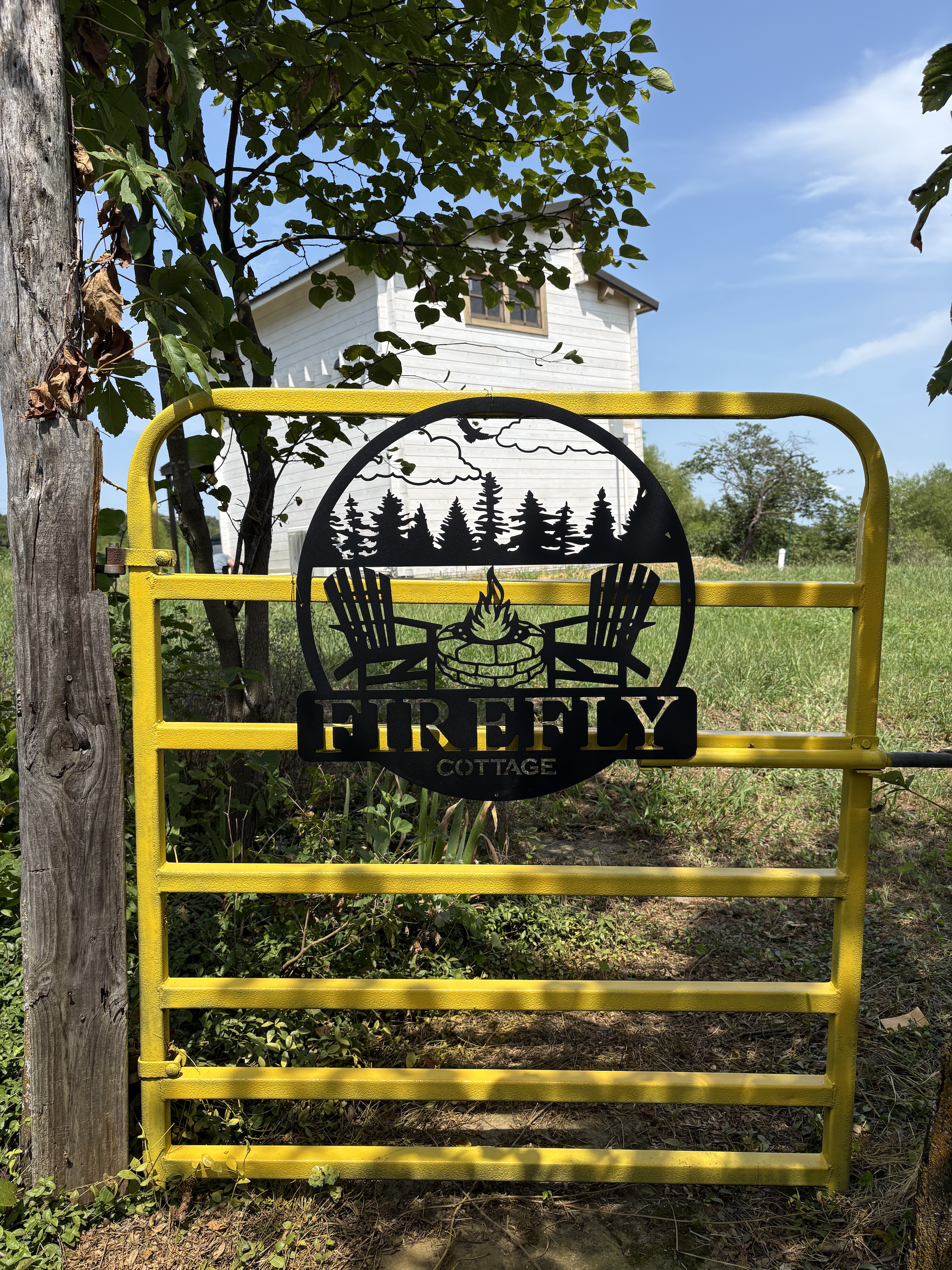 Firefly gate.png