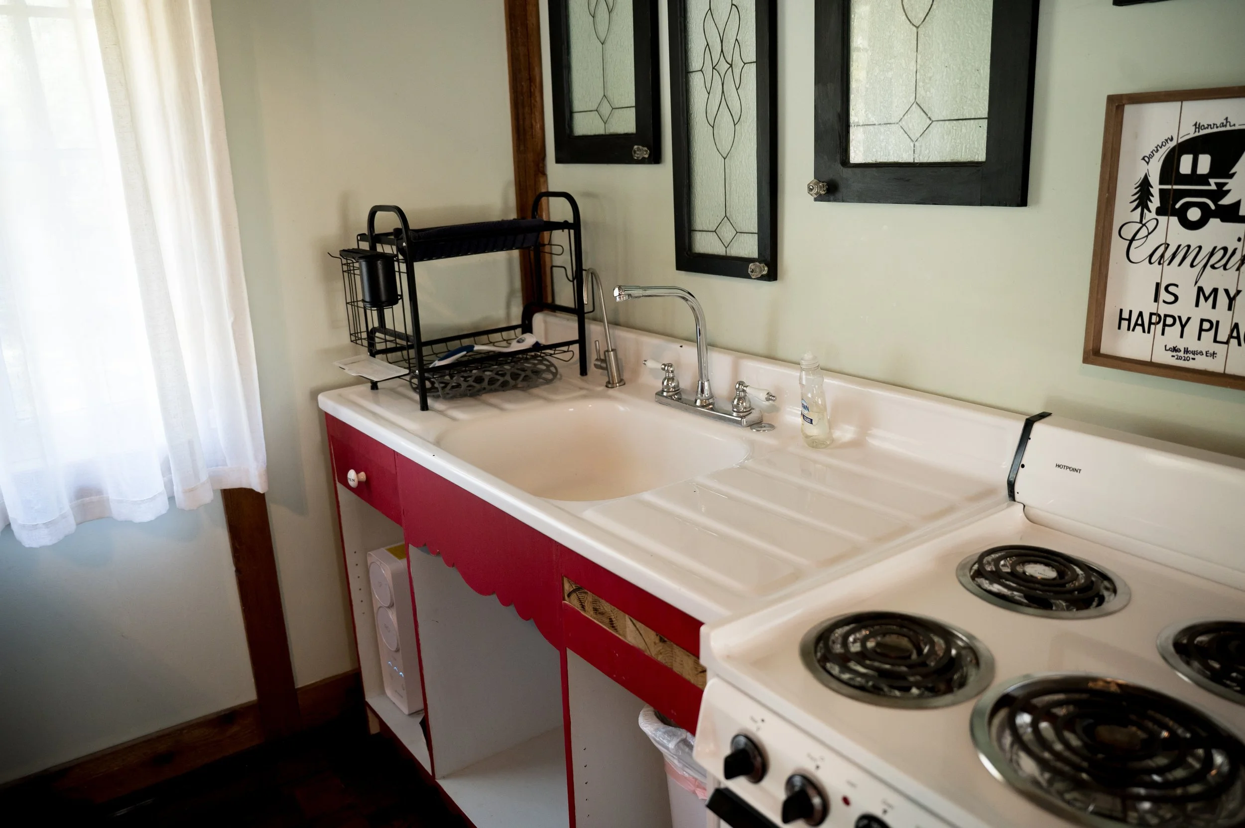 Scott_CabinAirbnb_Oct_25-24.jpg